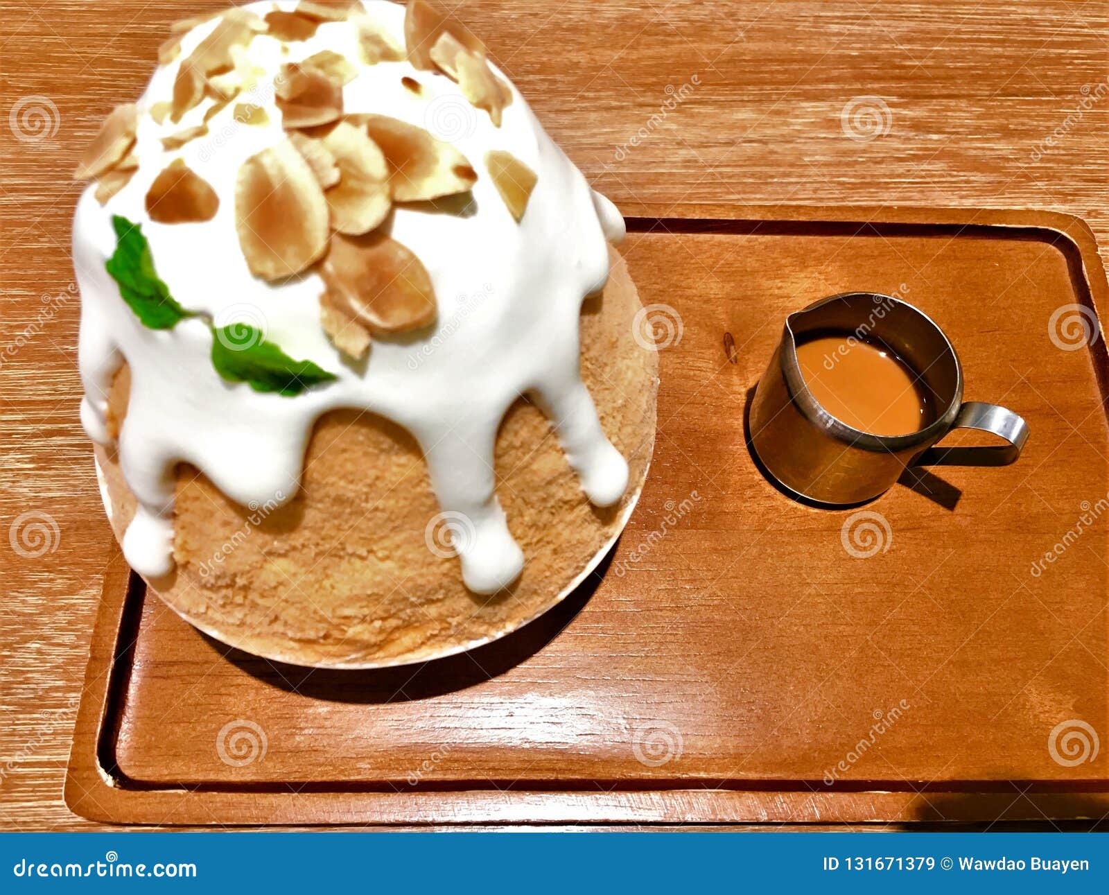 Korean Dessert Bing Soo Beverage Iced Tea Stock Image Image of food