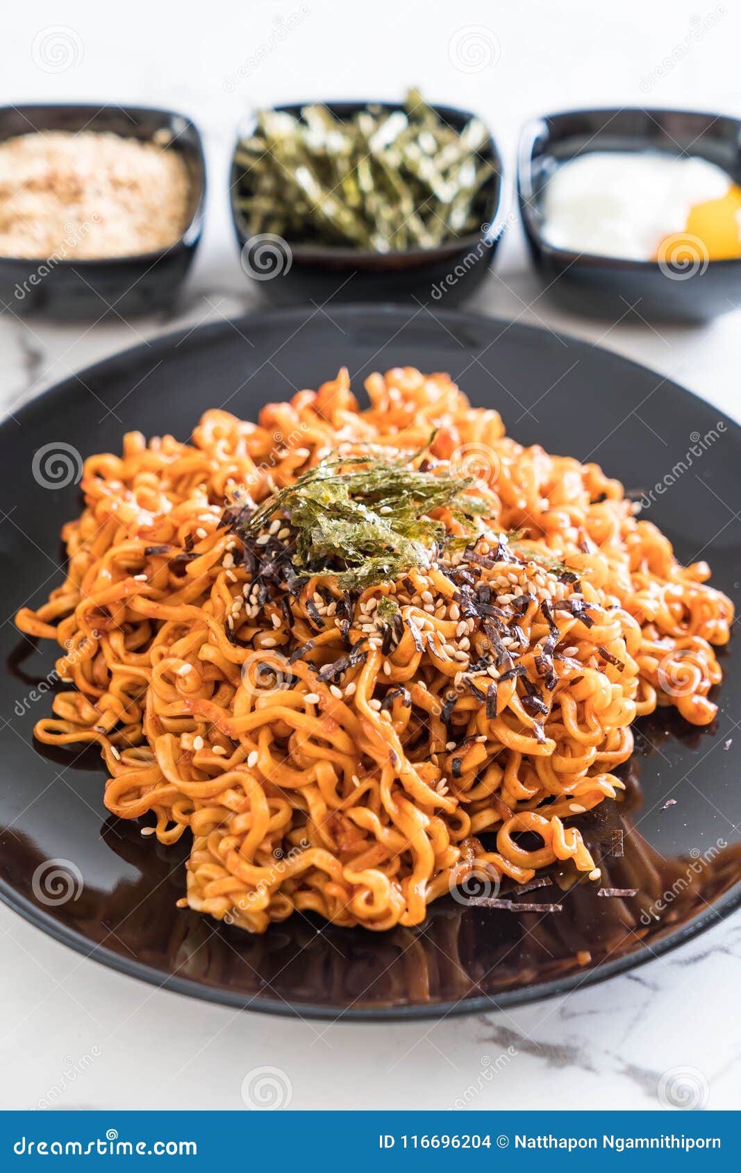 Korean Spicy Instant Noodles Stock Photo - Image of noodles, seaweed