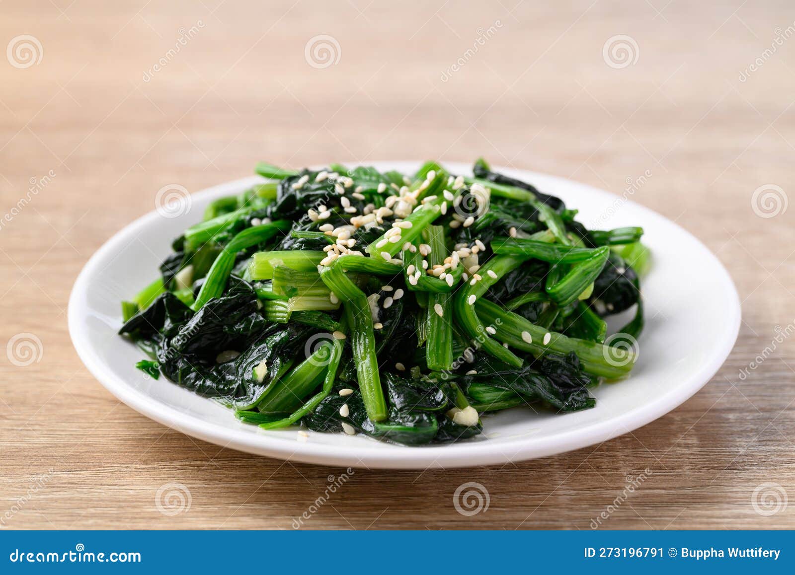 Korean Spinach Salad (Sigeumchi Namul) Stock Image - Image of green