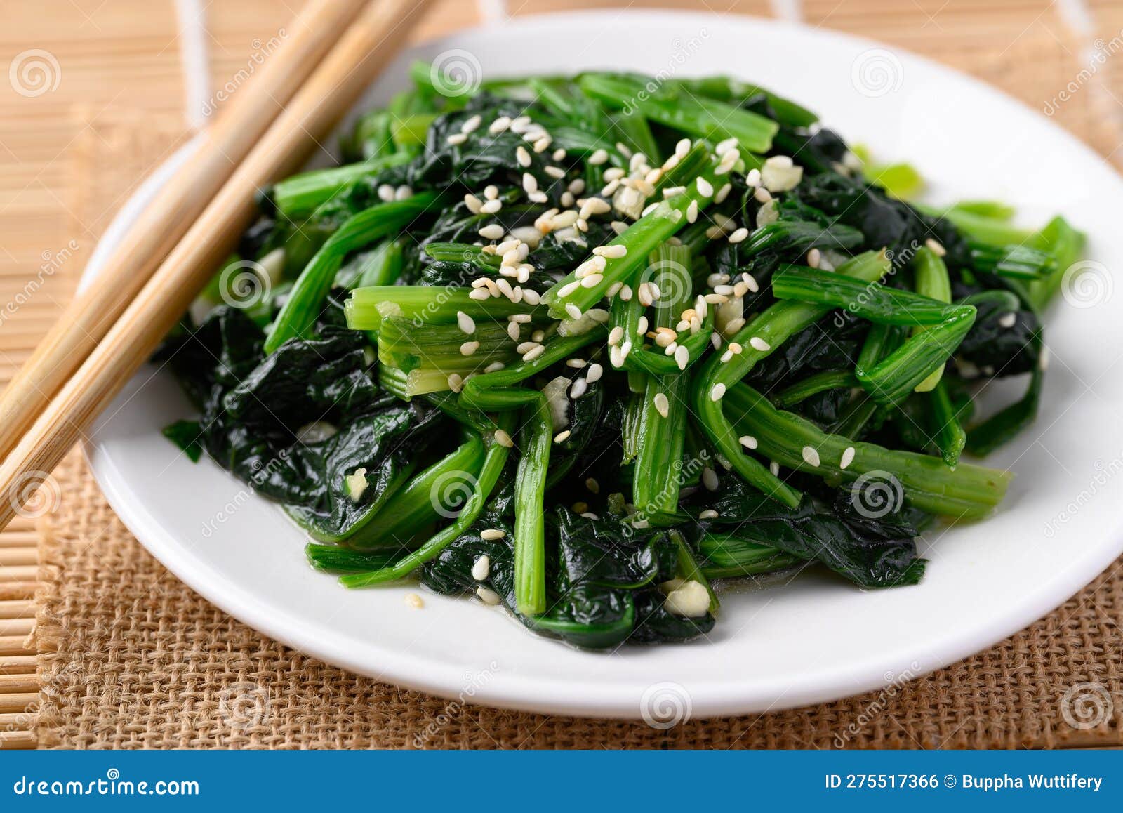 Korean Spinach Salad (Sigeumchi Namul), Korean Side Dish Stock Photo