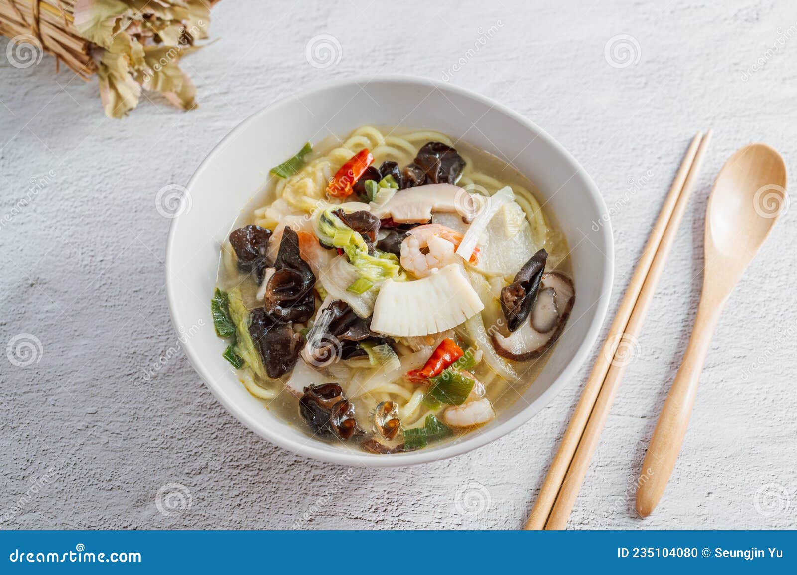Korean Style Spicy White Noodle Soup with Seafood Hayan Jjamppong Stock