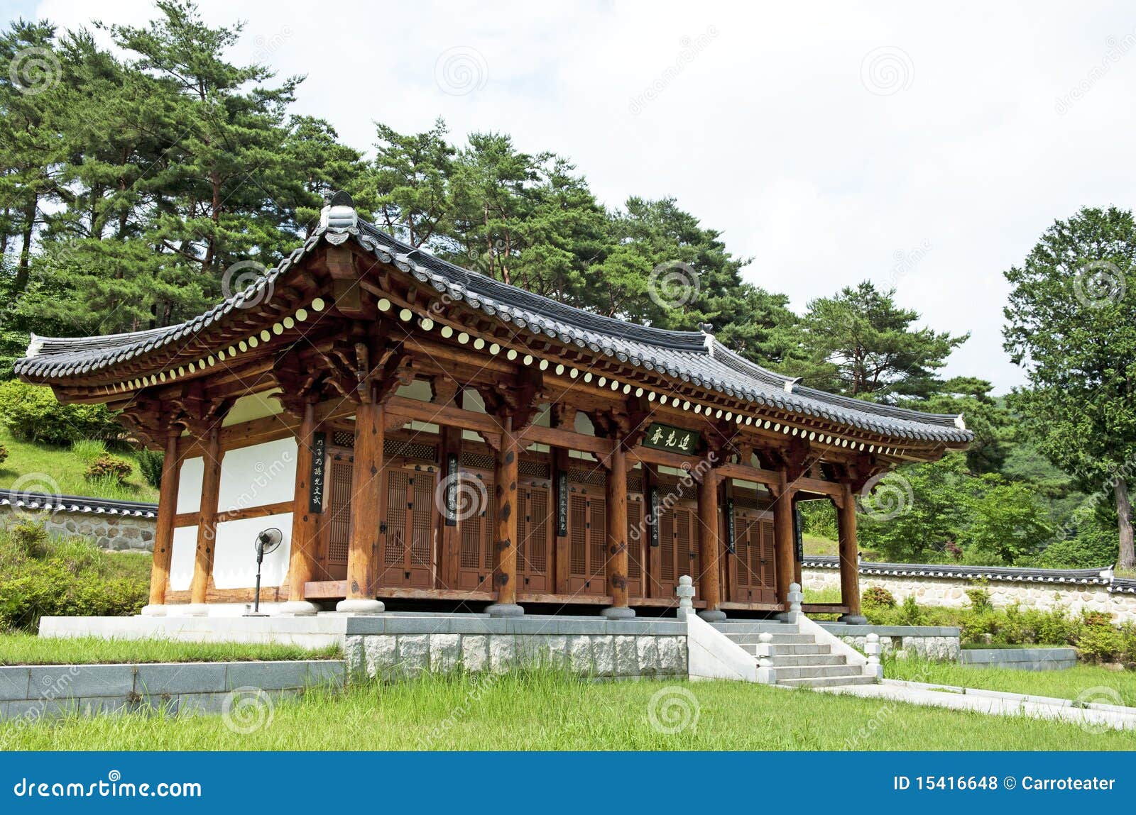 Korean Traditional Home Royalty Free Stock Photos - Image: 15416648