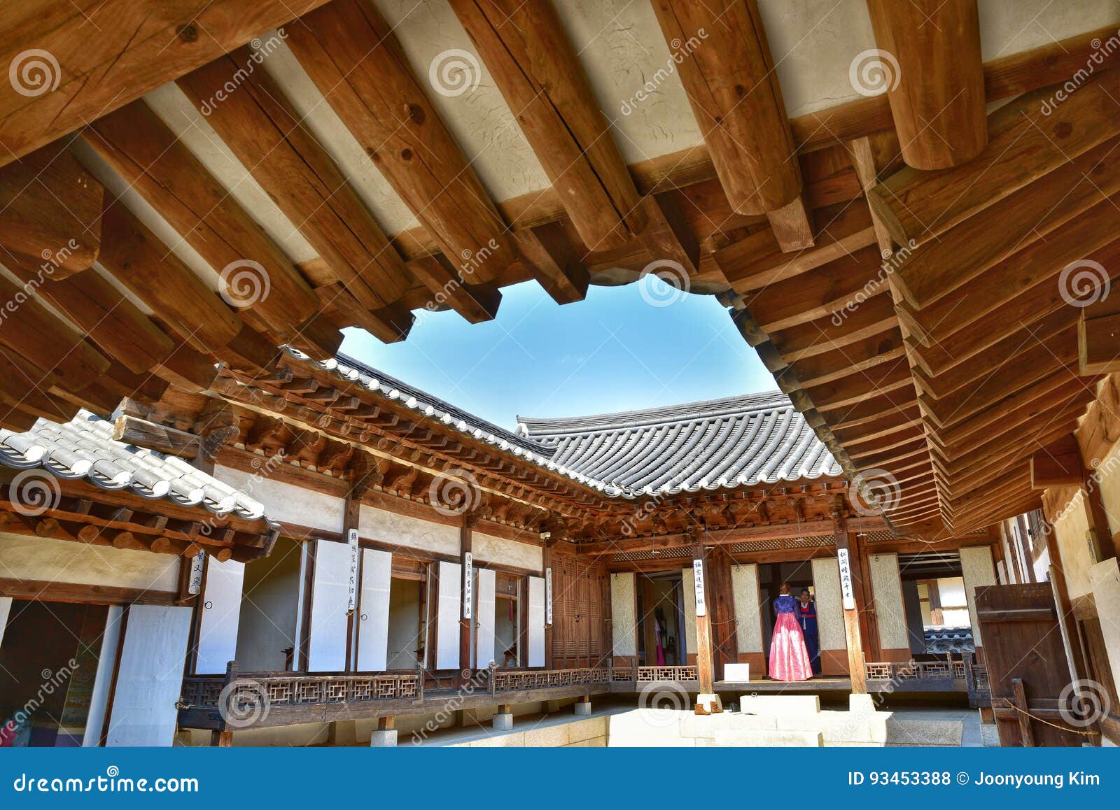 Traditional Korean Decor Of Village House, Seoul, South Korea. Stock Photo,  Picture and Royalty Free Image. Image 178858371.