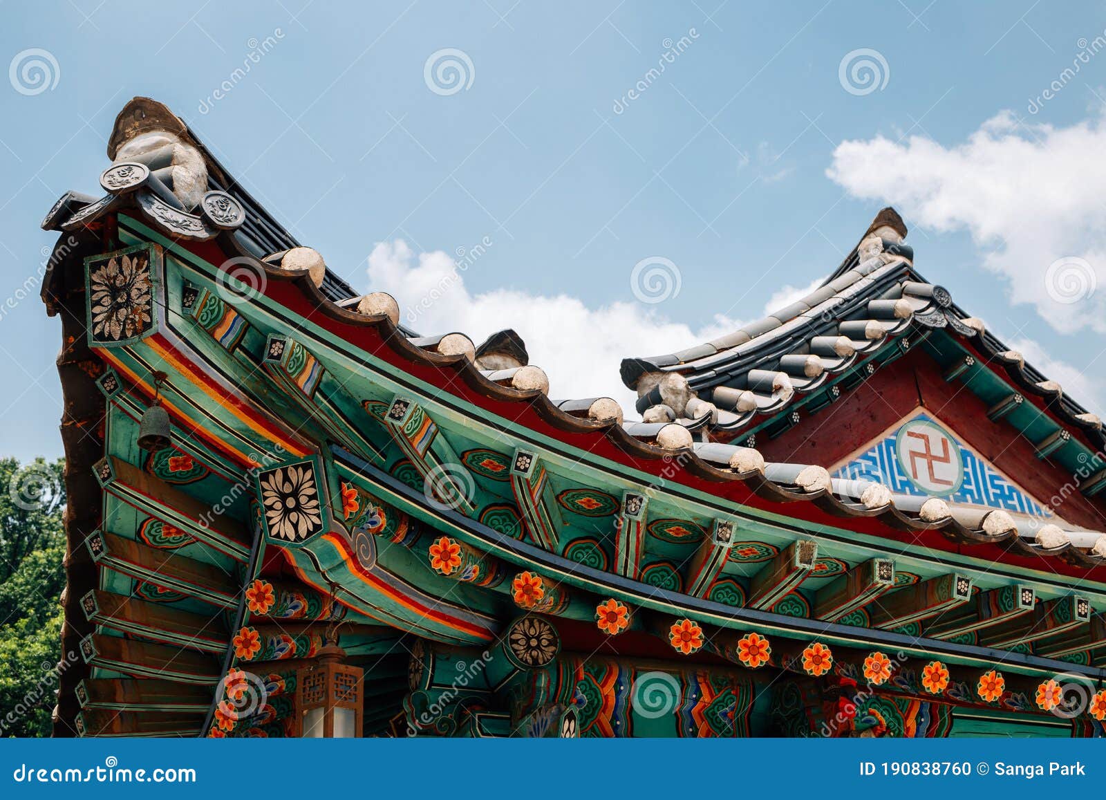  Korean  Traditional  Roof At Bongeunsa Temple In Seoul Korea  Editorial Image Image of asia 