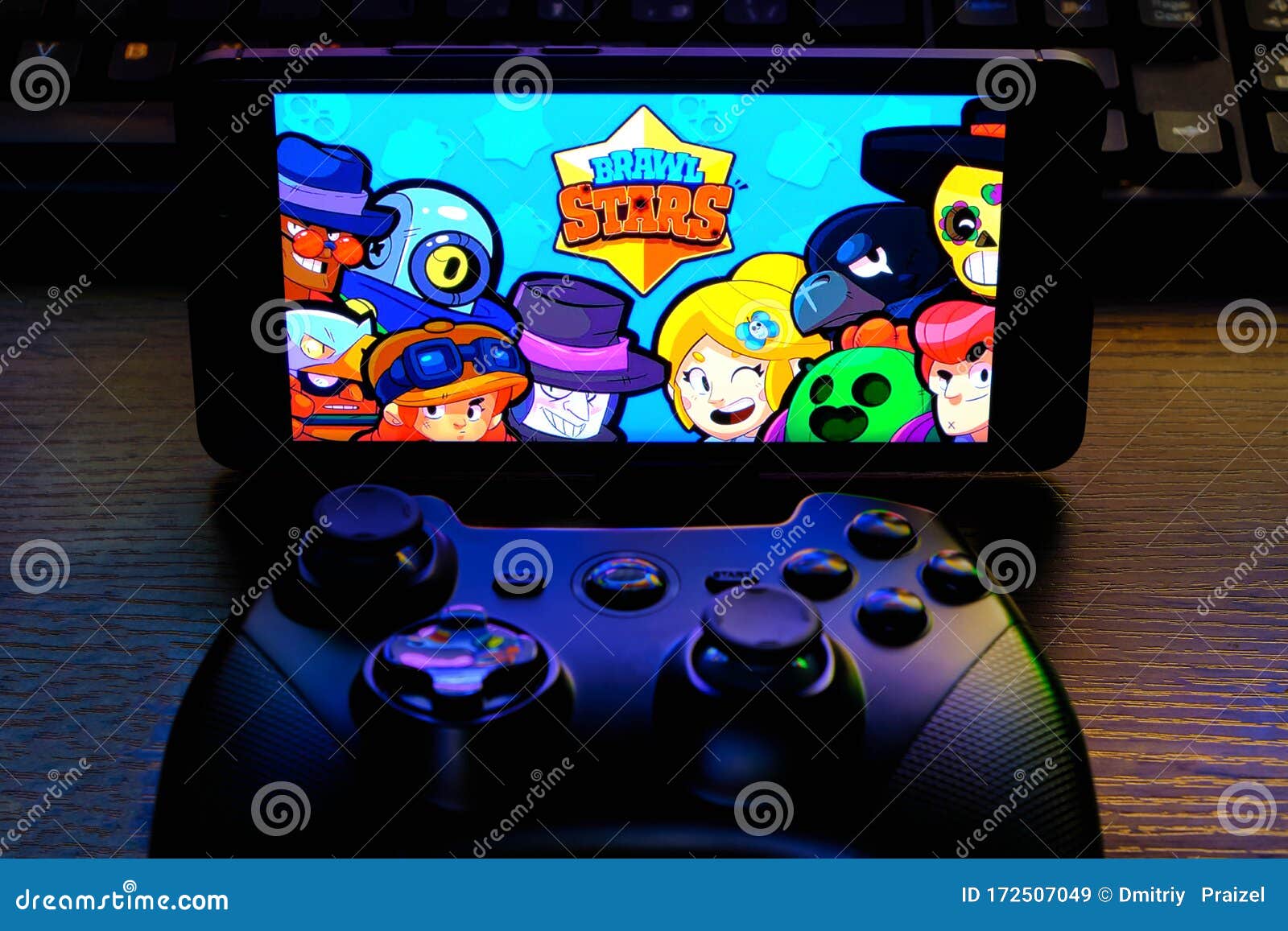 Brawl Stars Photos Free Royalty Free Stock Photos From Dreamstime - use controller on brawl stars