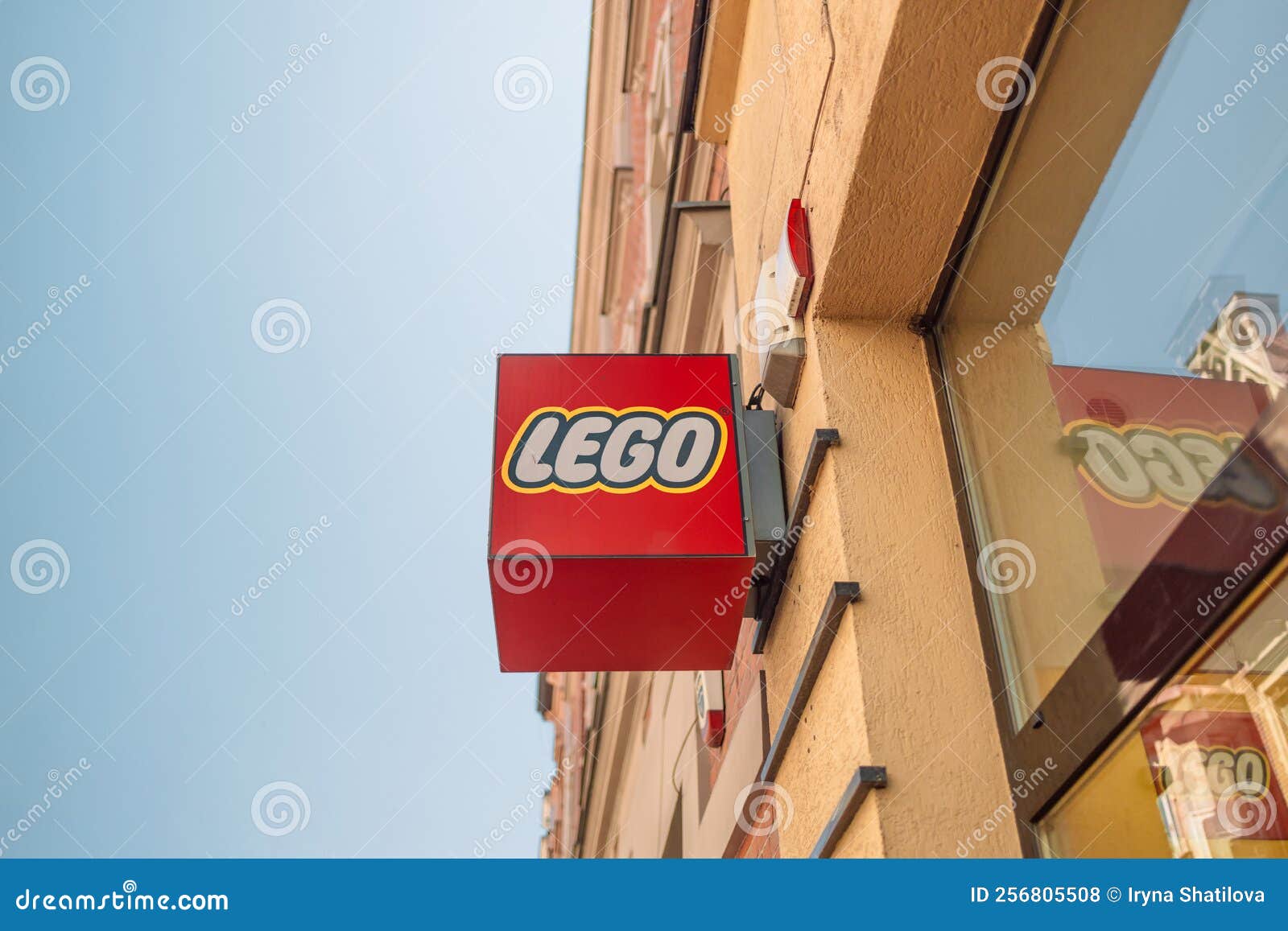 Ejendommelige hylde seng Lego Shop Poland Stock Photos - Free & Royalty-Free Stock Photos from  Dreamstime