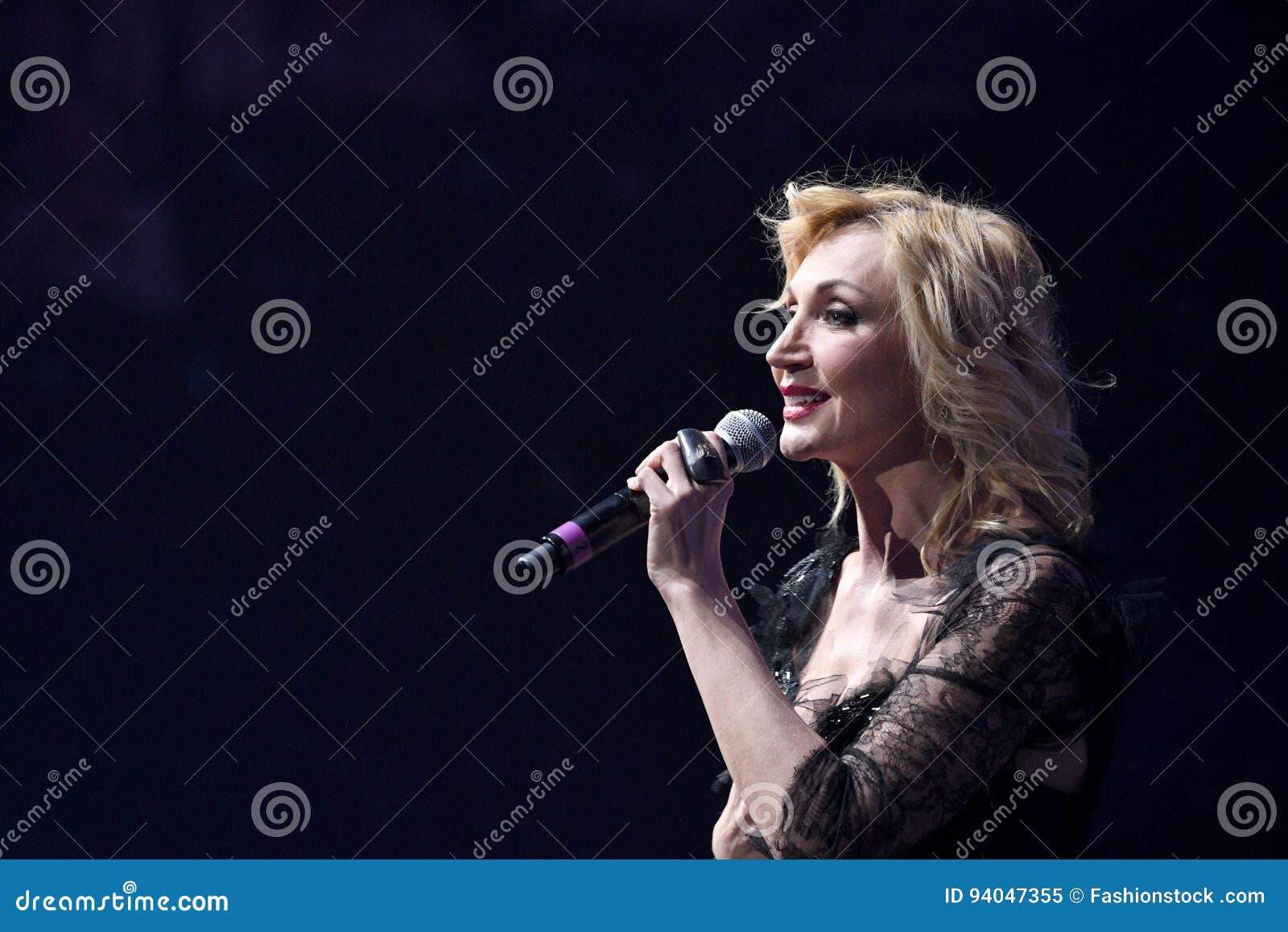 Орбакайте. Орбакайте концерт 2022. Кристин орбакайте концерт кристины орбакайте. Кристин орбакайте концерт кристины орбакайте. Орбакайте концерт 2022.