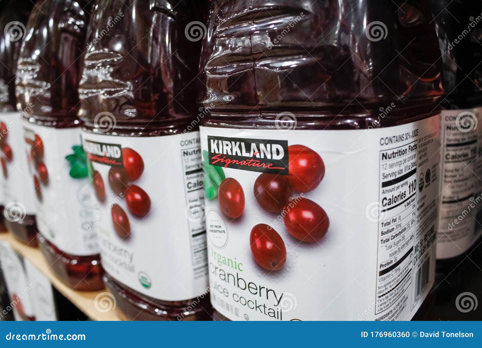 KS cranberry editorial image. Image of merchandise, fruit - 176960360