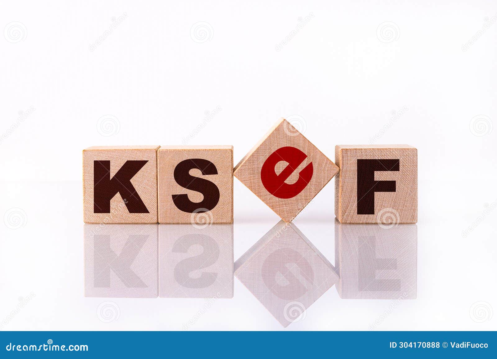 ksef, krajowy system e faktur, text written on wooden cubes