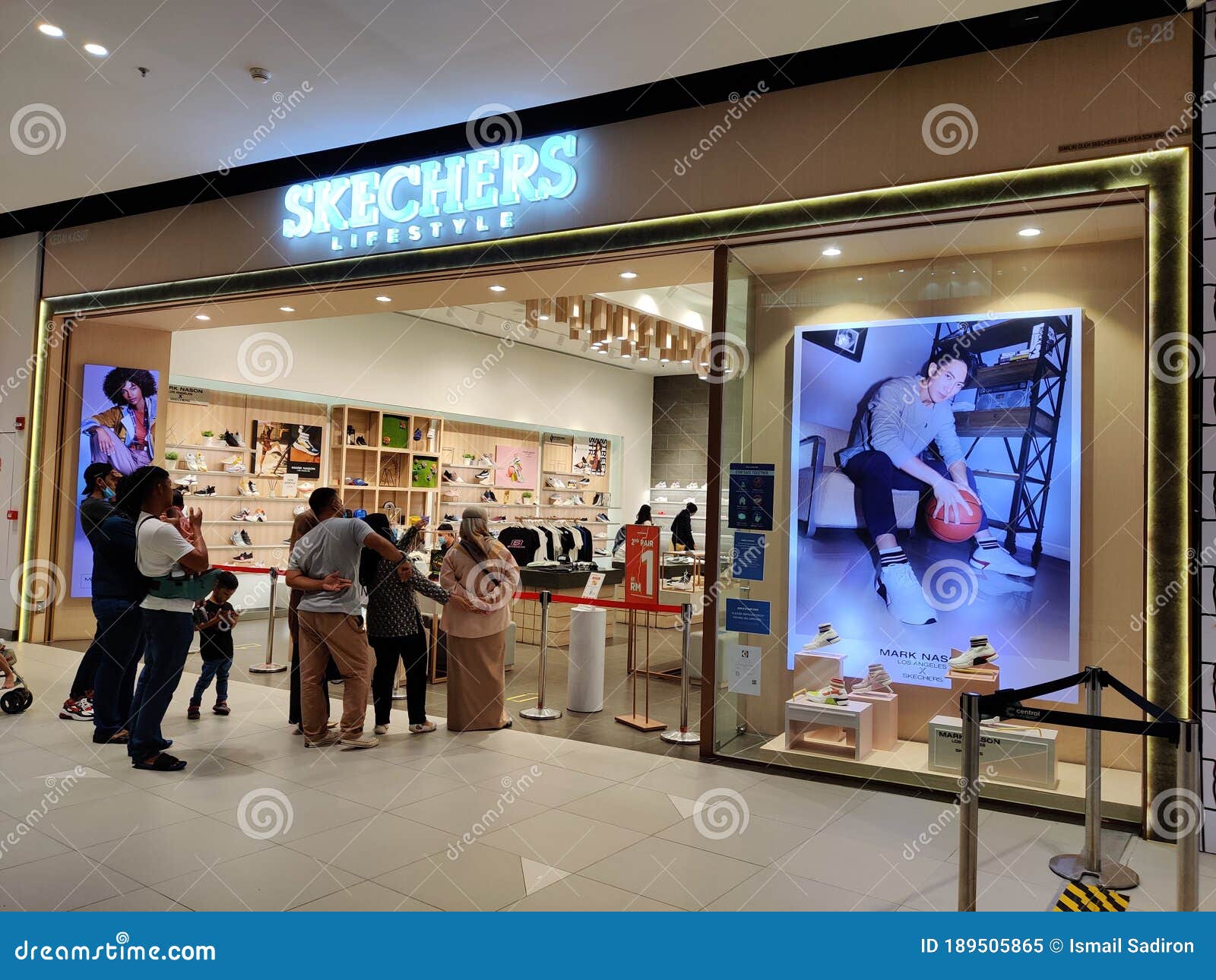 skechers sogo