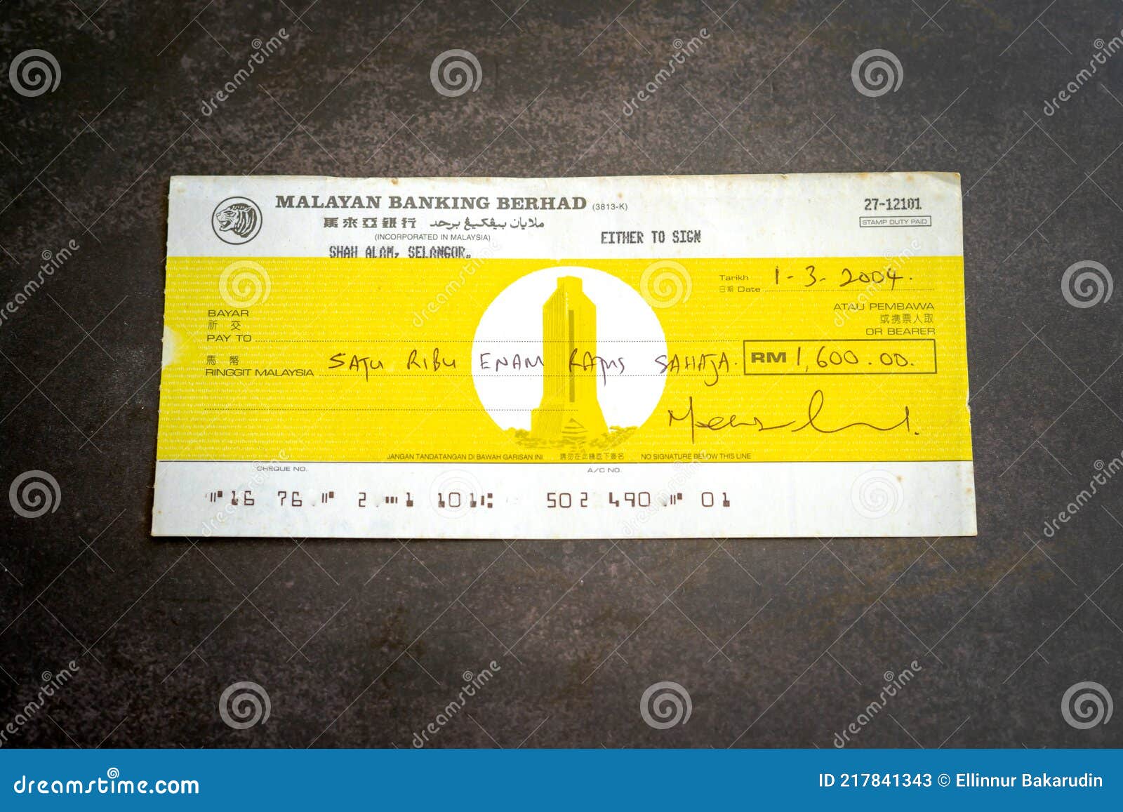 tax-refund-cheque-stock-photo-cartoondealer-7354104