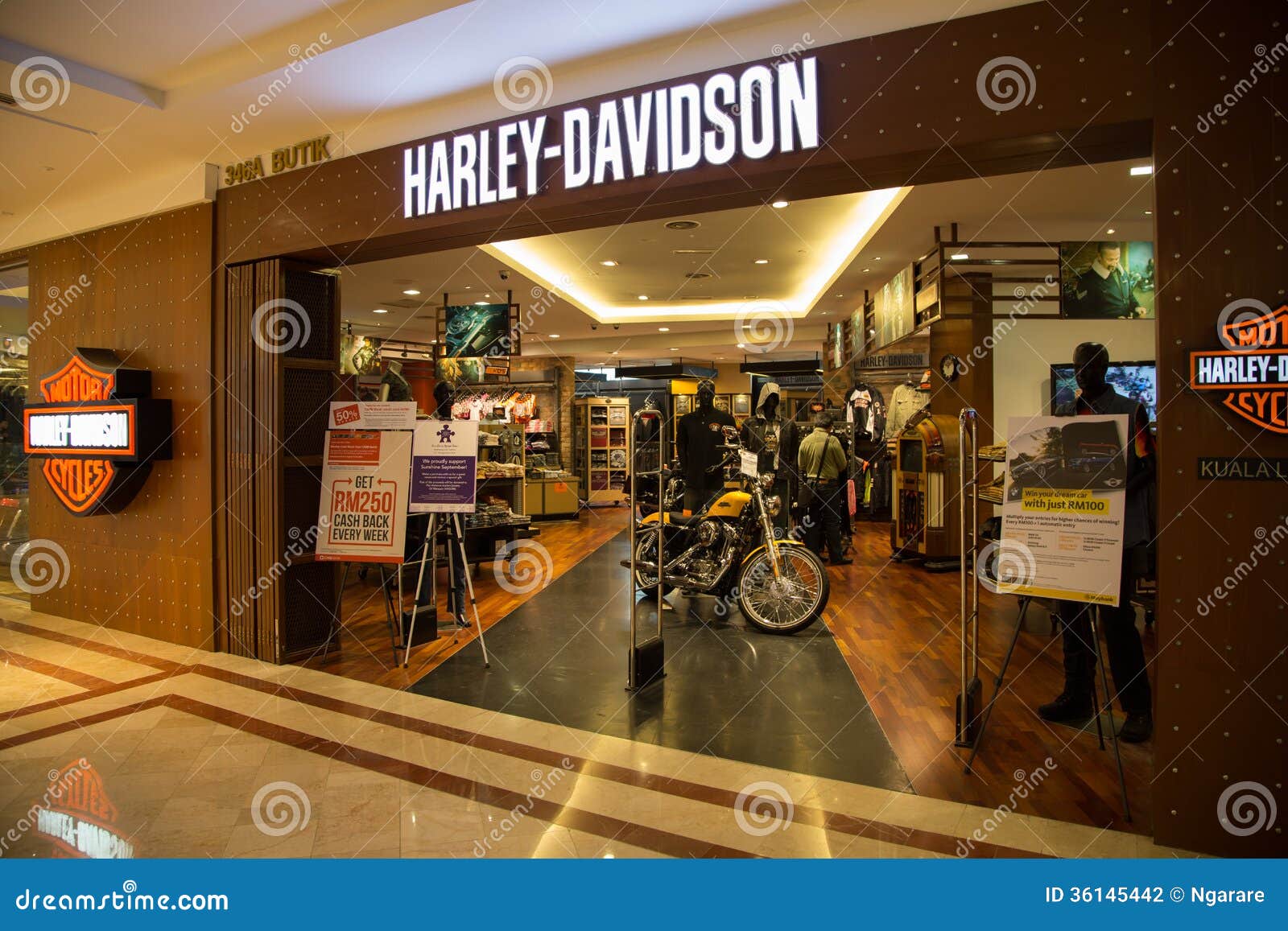 KUALA LUMPUR, MALAYSIA - SEP 27: HARLEY-DAVIDSON Shop In Suria S Editorial Photography - Image ...