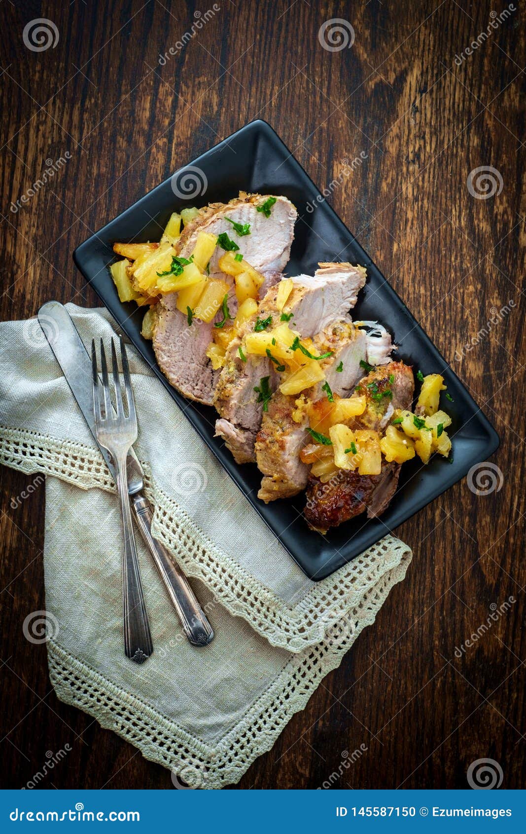 Kubanische Ananas-Schweinelende Stockfoto - Bild von süd, koriander ...