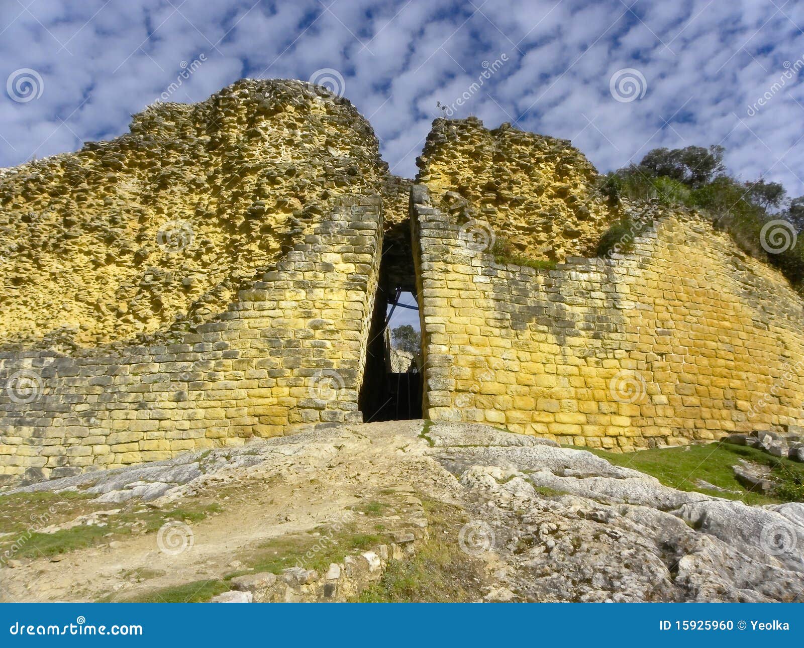 kuelap fortress,chachapoyas, amazonas, peru.