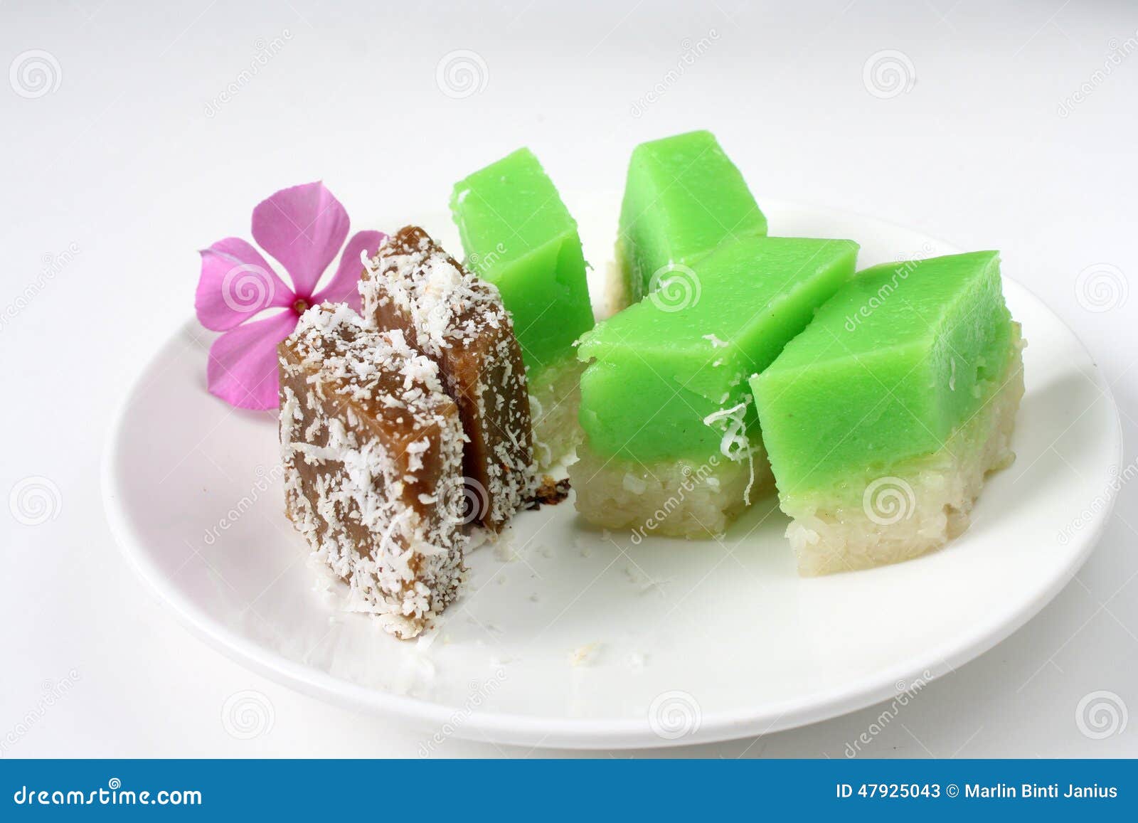 Kueh seri muka