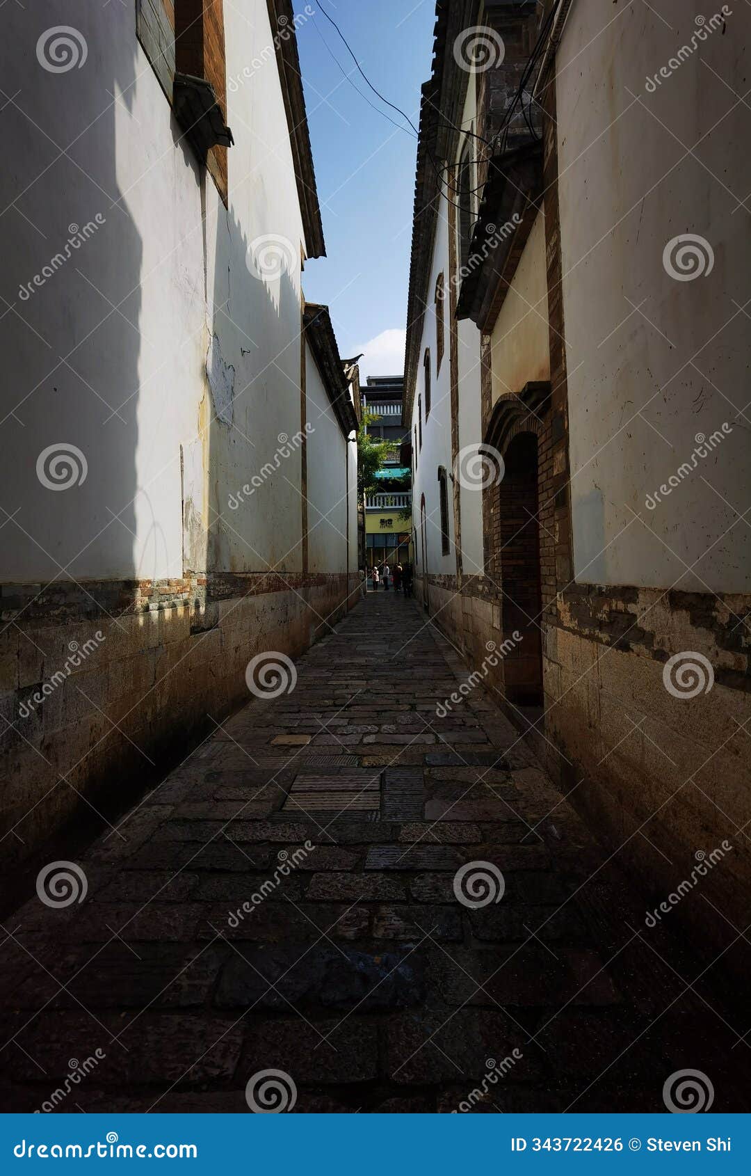 kunming old street, yunnan province