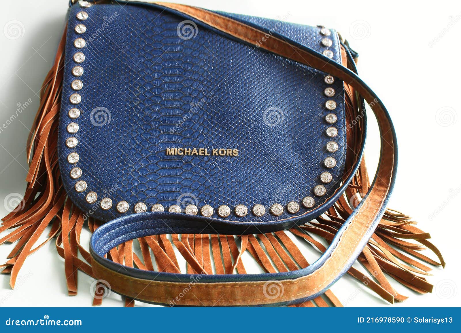 Kyiv, Ukraine - April 18, 2021: Close Up Image on Michael Kors Handbang on  Green Background. Editorial Image - Image of clothes, accessory: 216978590