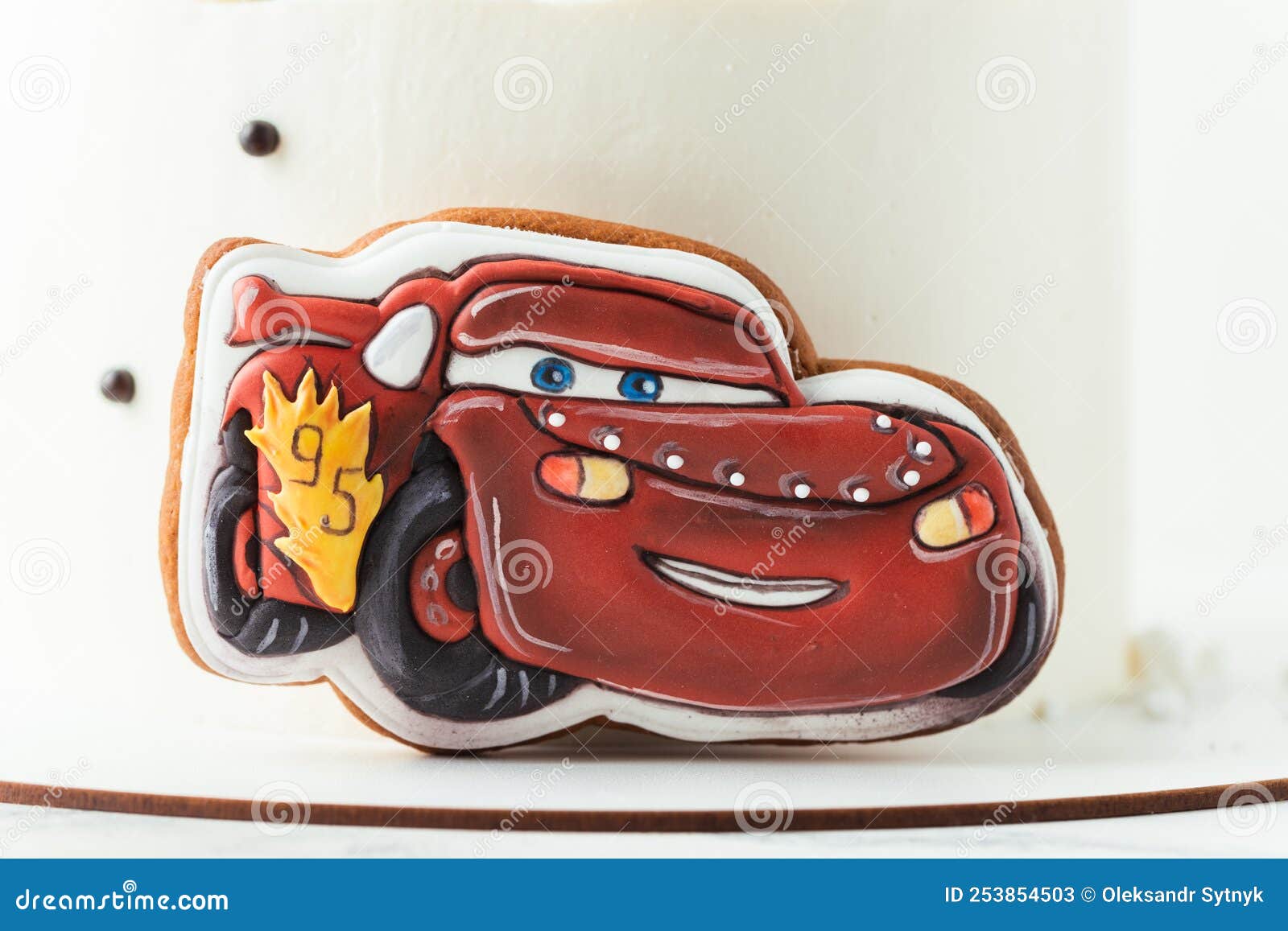 What car is Lightning McQueen? How the animated character was created.