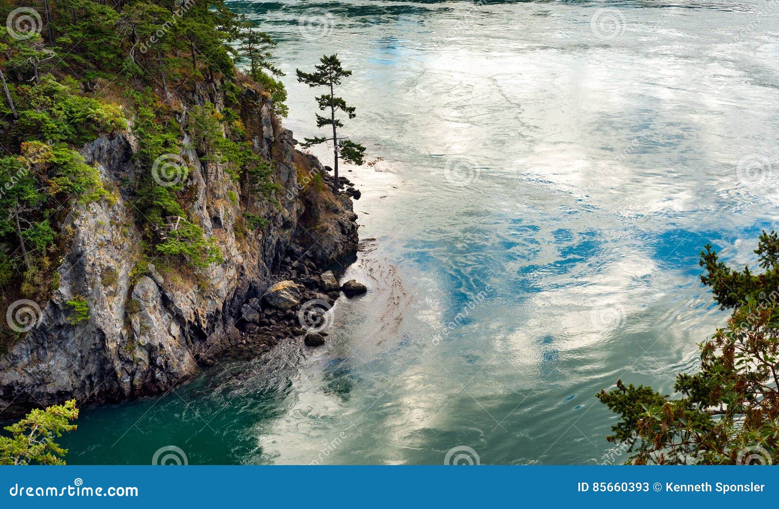 Línea De La Playa Del Paso Del Engaño Imagen de archivo - Imagen de ...