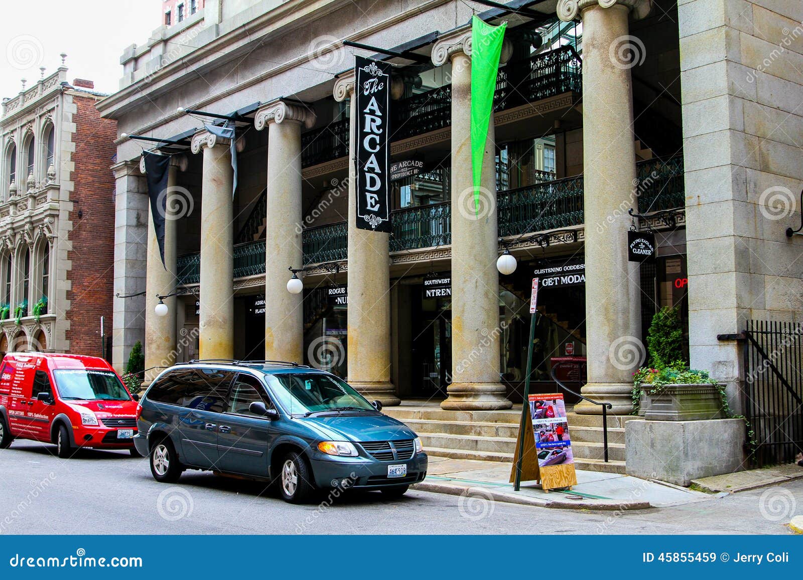 L'arcade Providence, RI image stock éditorial. Image du ville 45855459