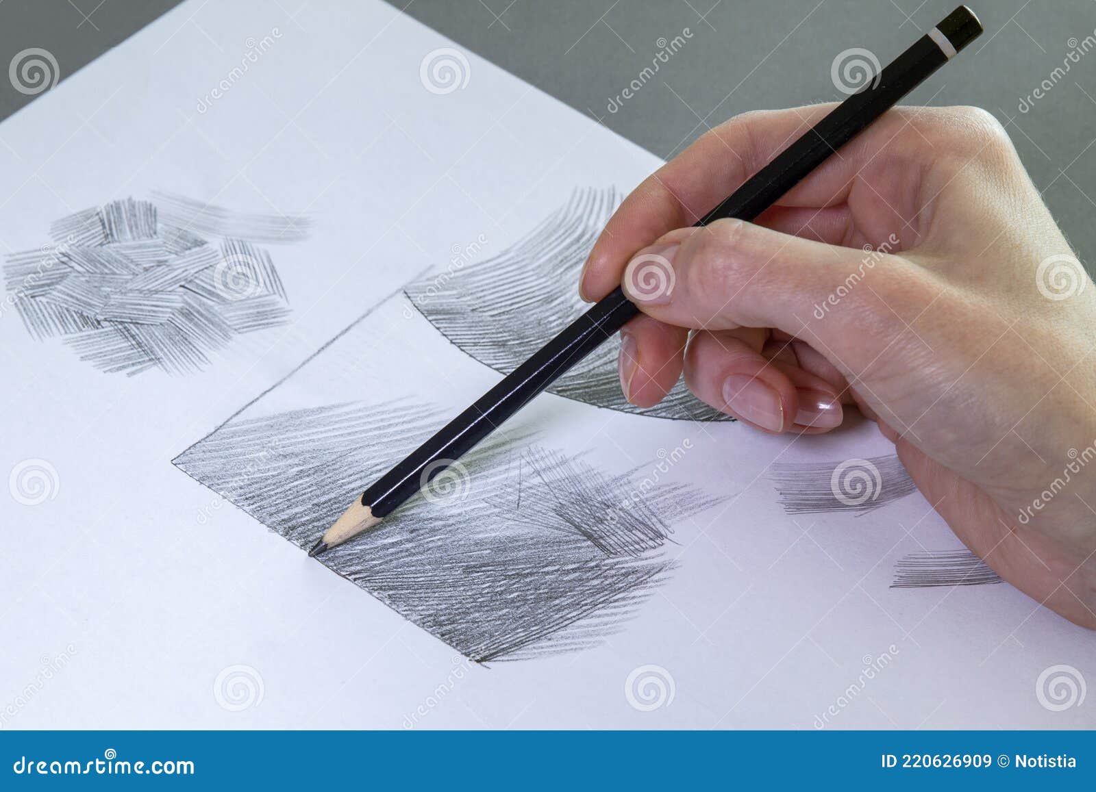 Crayons à papier pour écrire et dessiner, pour les vrais artistes
