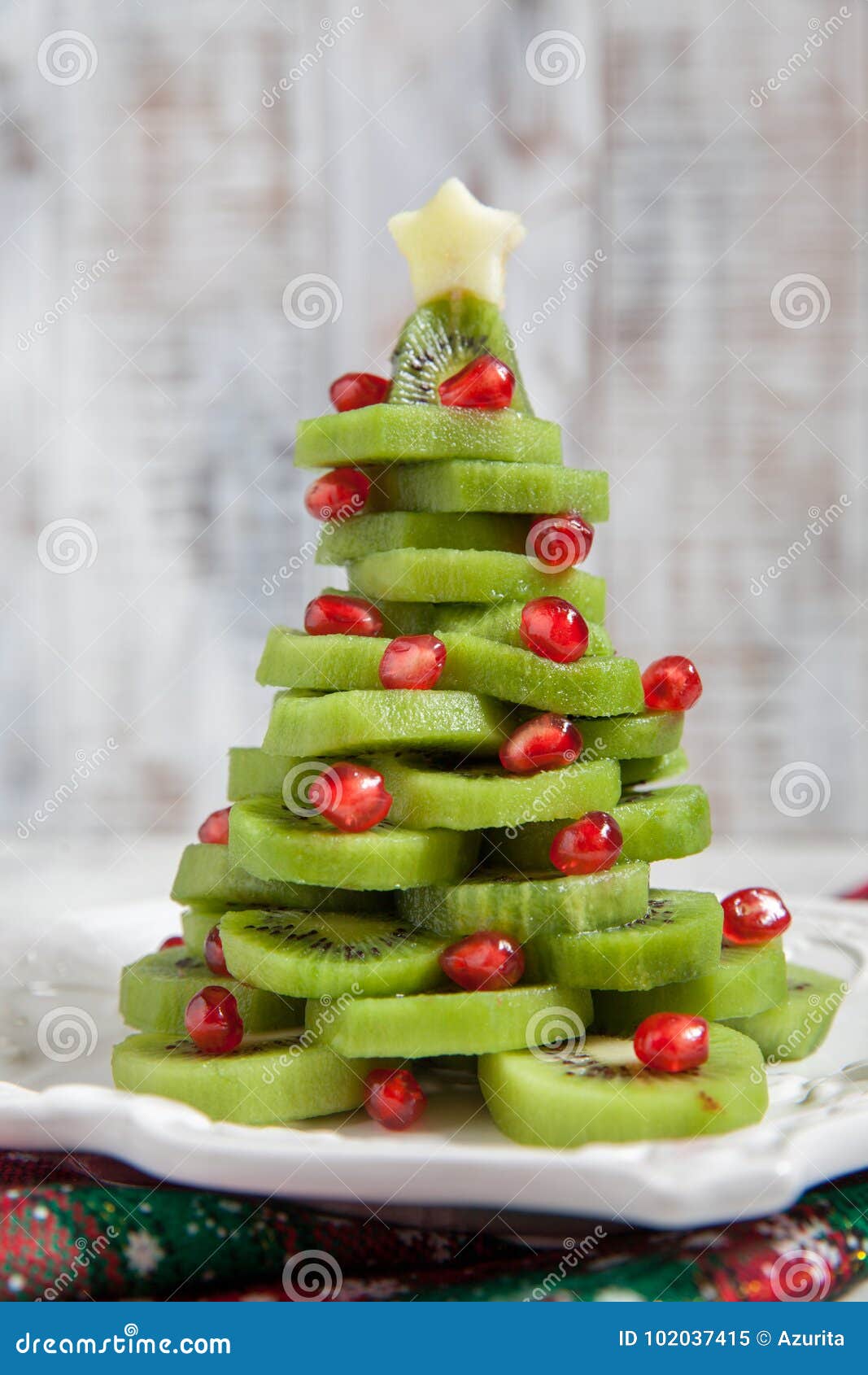 L'idée Saine De Dessert Pour Des Enfants Font La Fête - L'arbre De