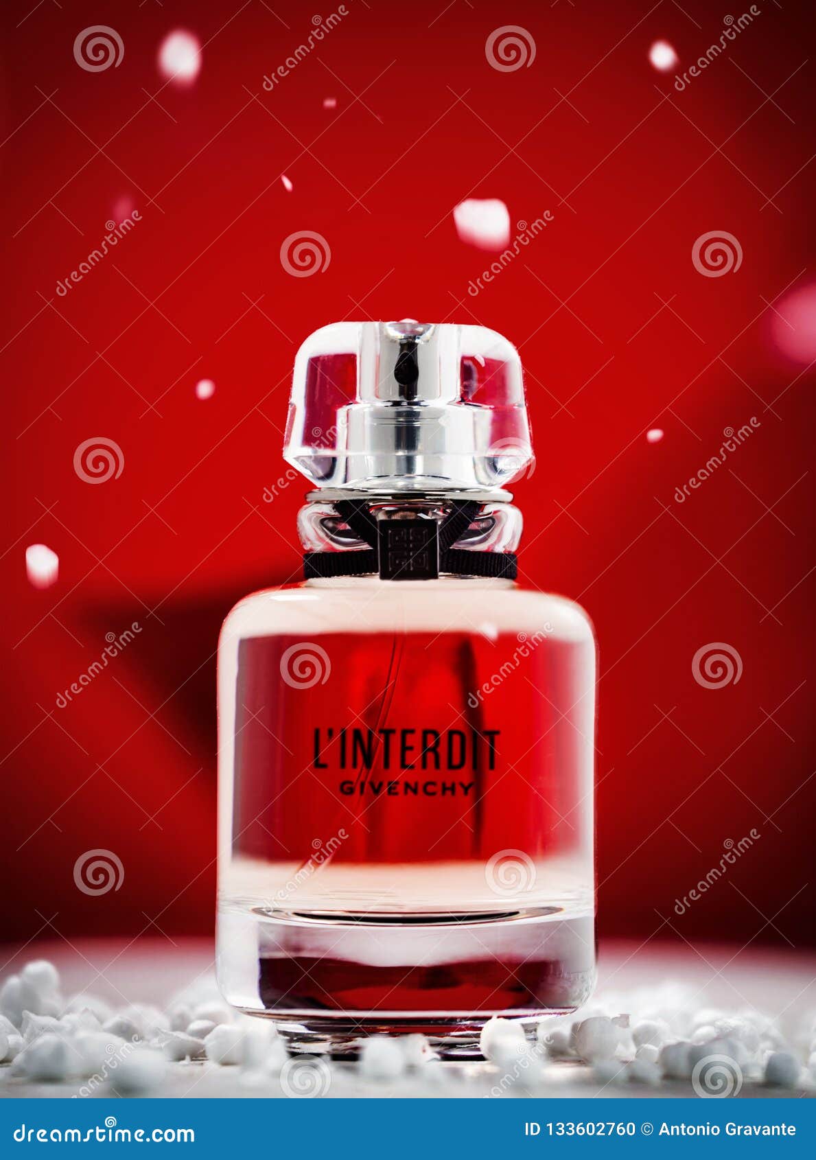 givenchy perfume 2018