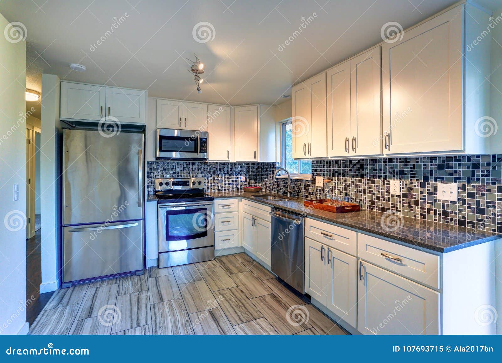 L Shape Kitchen Room Design Stock Image Image Of Shiny Cabinets