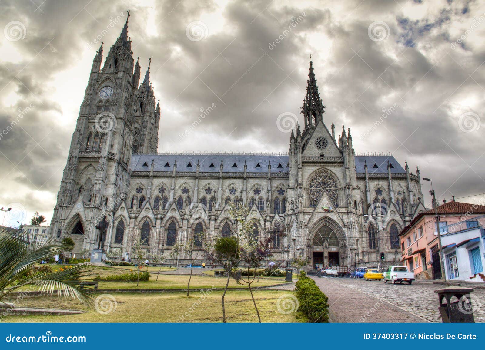 La catedral de Quito imagen de archivo. Imagen de ecuador 37403317