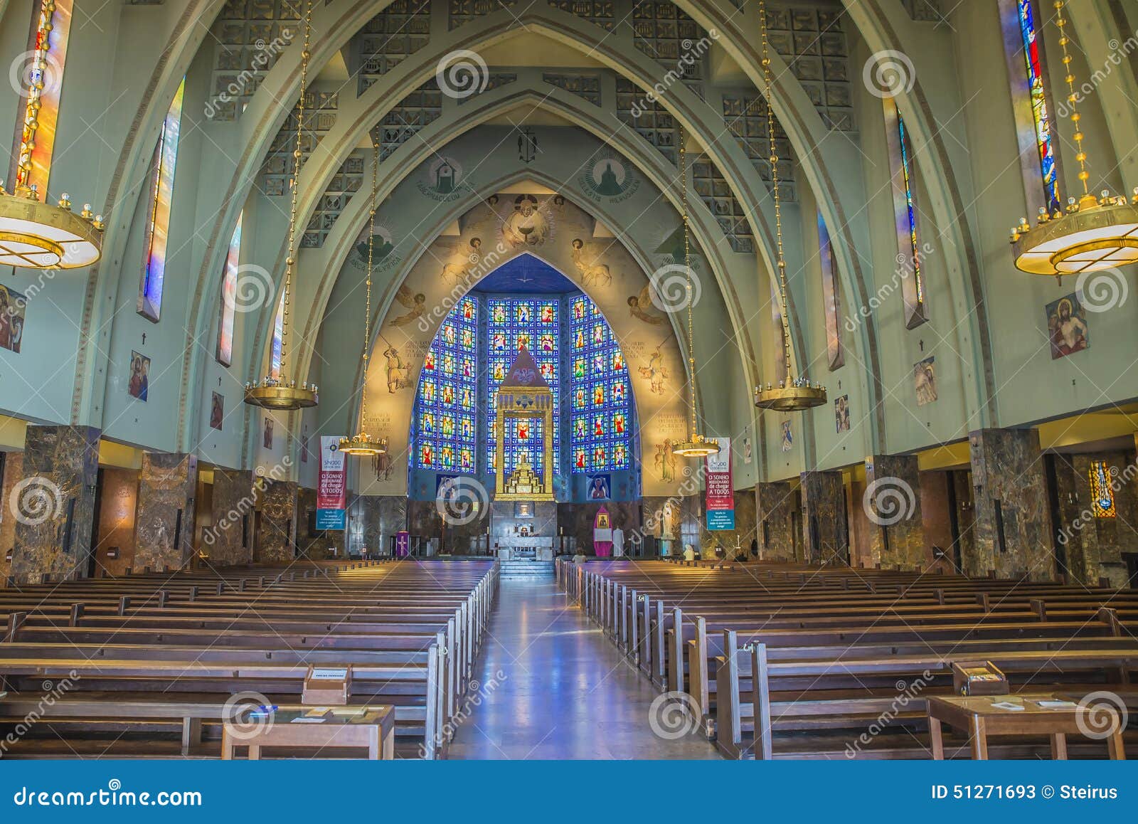 Chiesa Parrocchiale Di Nostra Signora Di Fatima La Chiesa Della Nostra Signora Di Fatima, a Lisbona (Portogallo) 1938