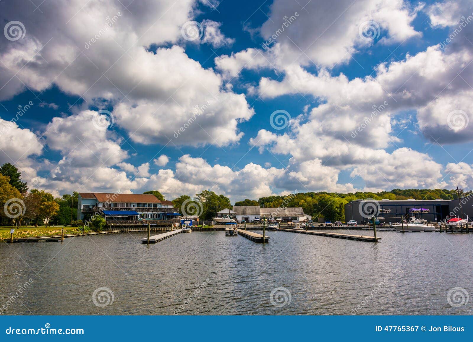 El Paseo Marítimo En North East, Maryland Imagen de archivo - Imagen de  chesapeake, costa: 47765367, image size:1600x1157