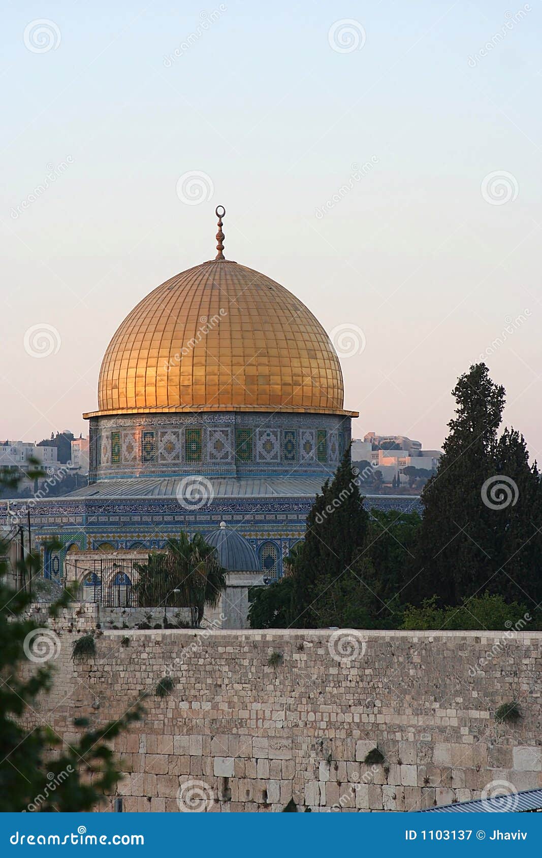 La cupola della roccia immagine stock. Immagine di moschea 1103137
