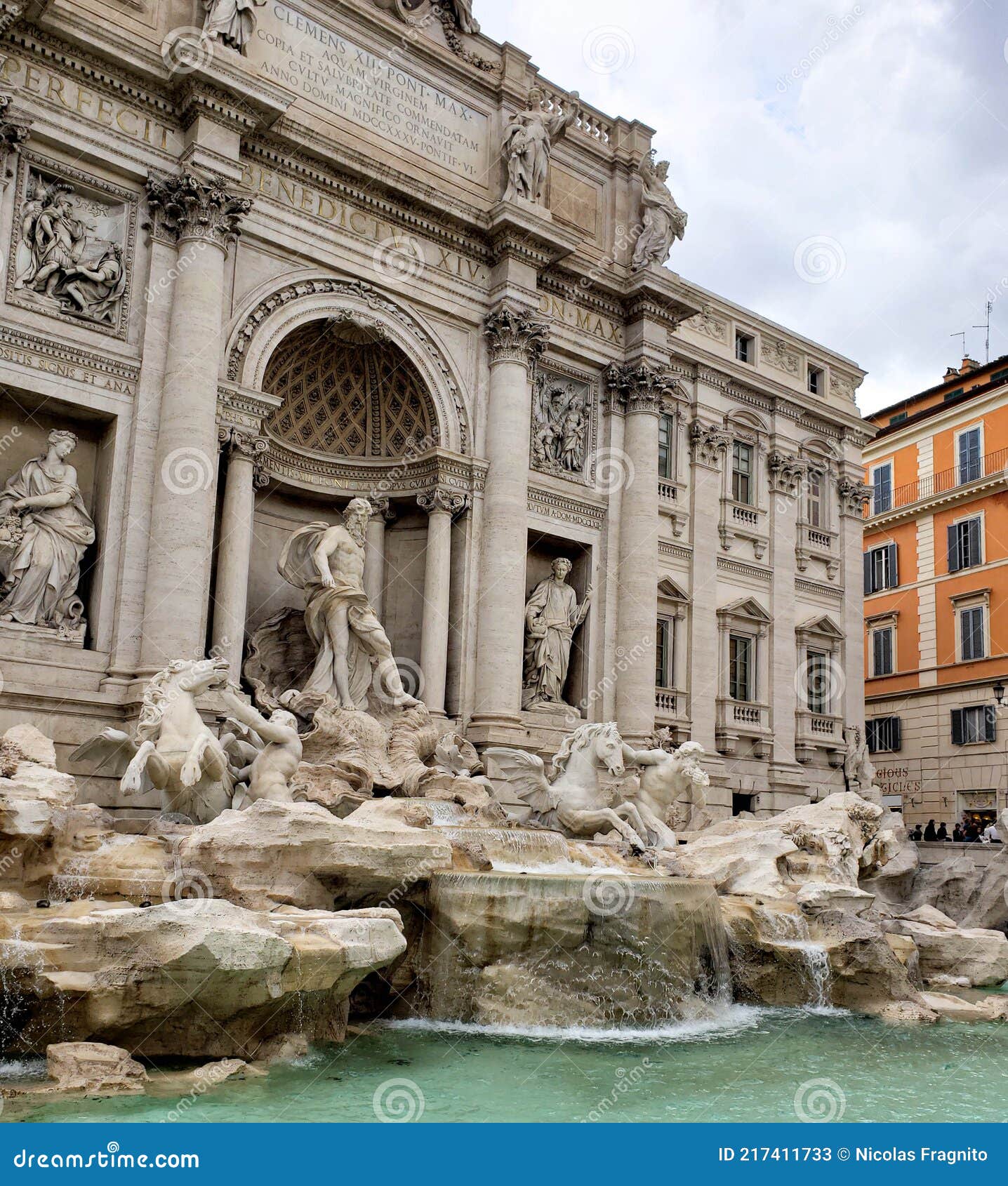 la fontana di trevi, roma, italia