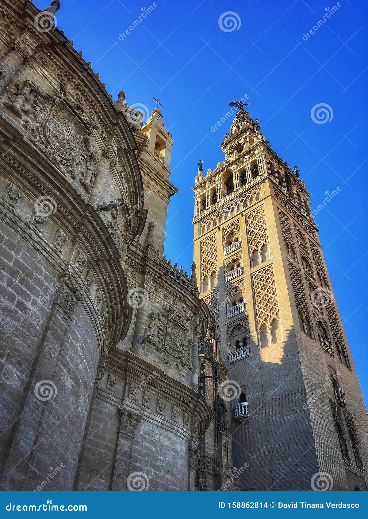 la giralda, seville, spain.