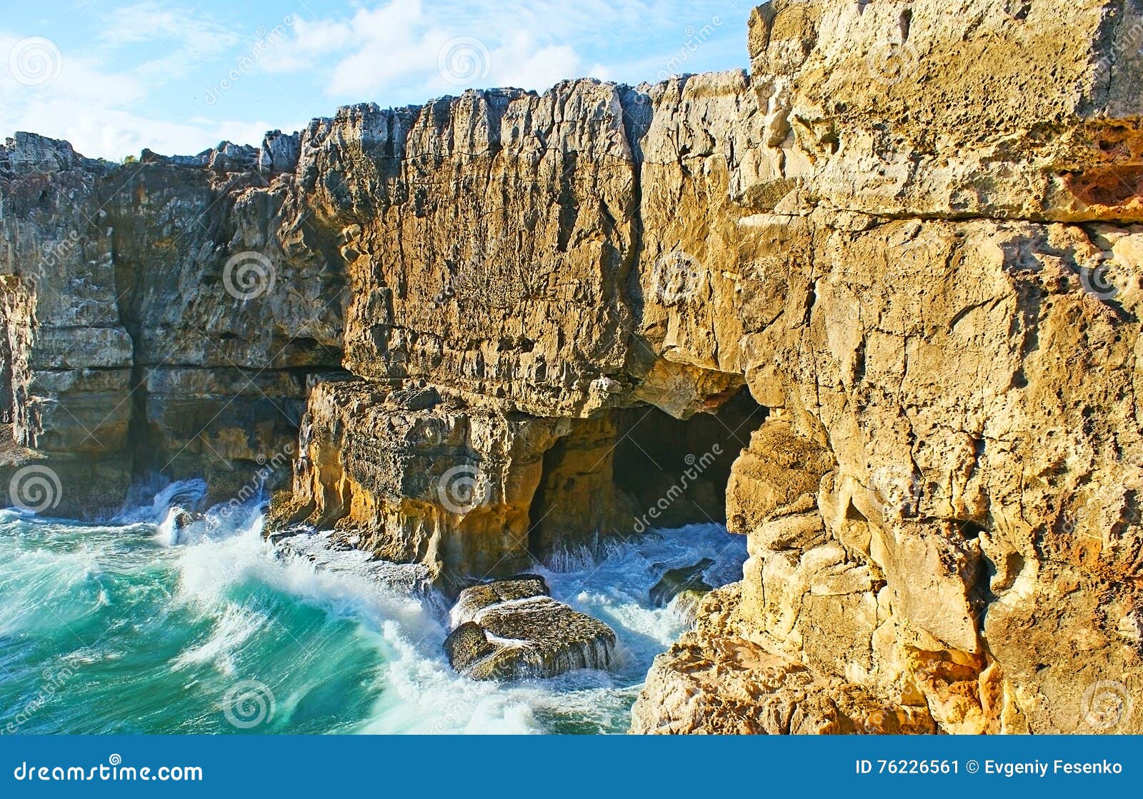 La gruta del diablo imagen de archivo. Imagen de europa 76226561