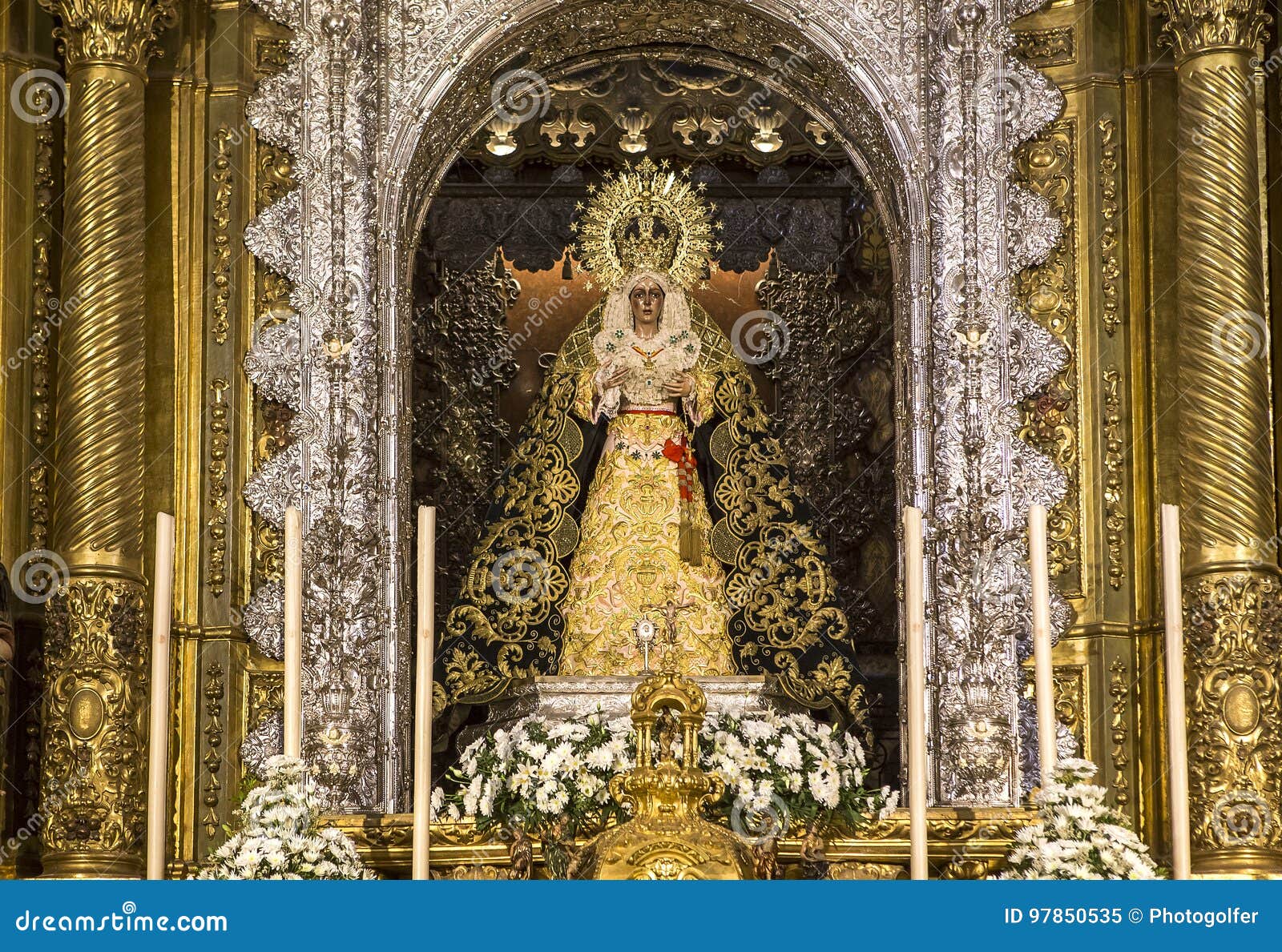 La Macarena Kirche Sevilla Andalusien Spanien Redaktionelles Bild Bild Von Katholisch Spanien 97850535