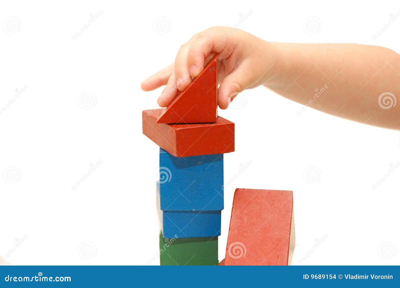 Egipto Descodificar Pequeño La Mano De Los Niños Construye La Construcción De Los Cubos Foto de archivo  - Imagen de color, mano: 9689154