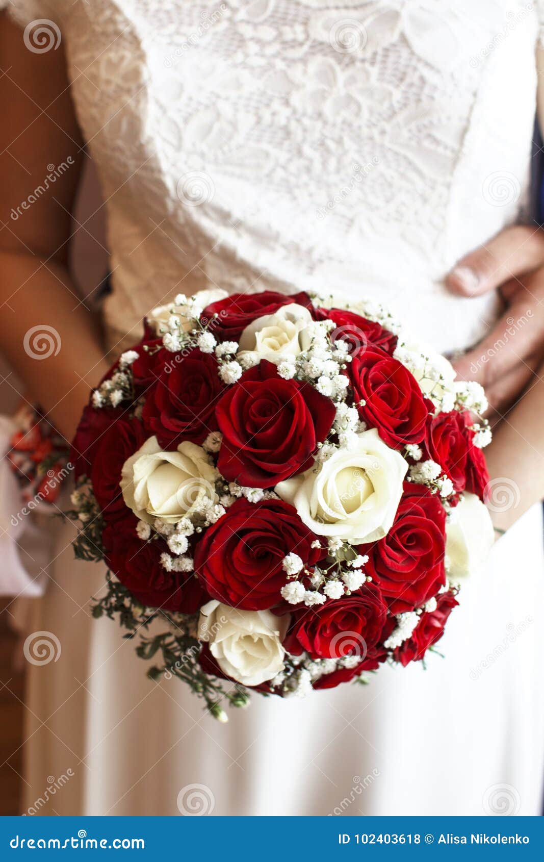 ramo de novia con rosas rojas y blancas,Save up to 19%,