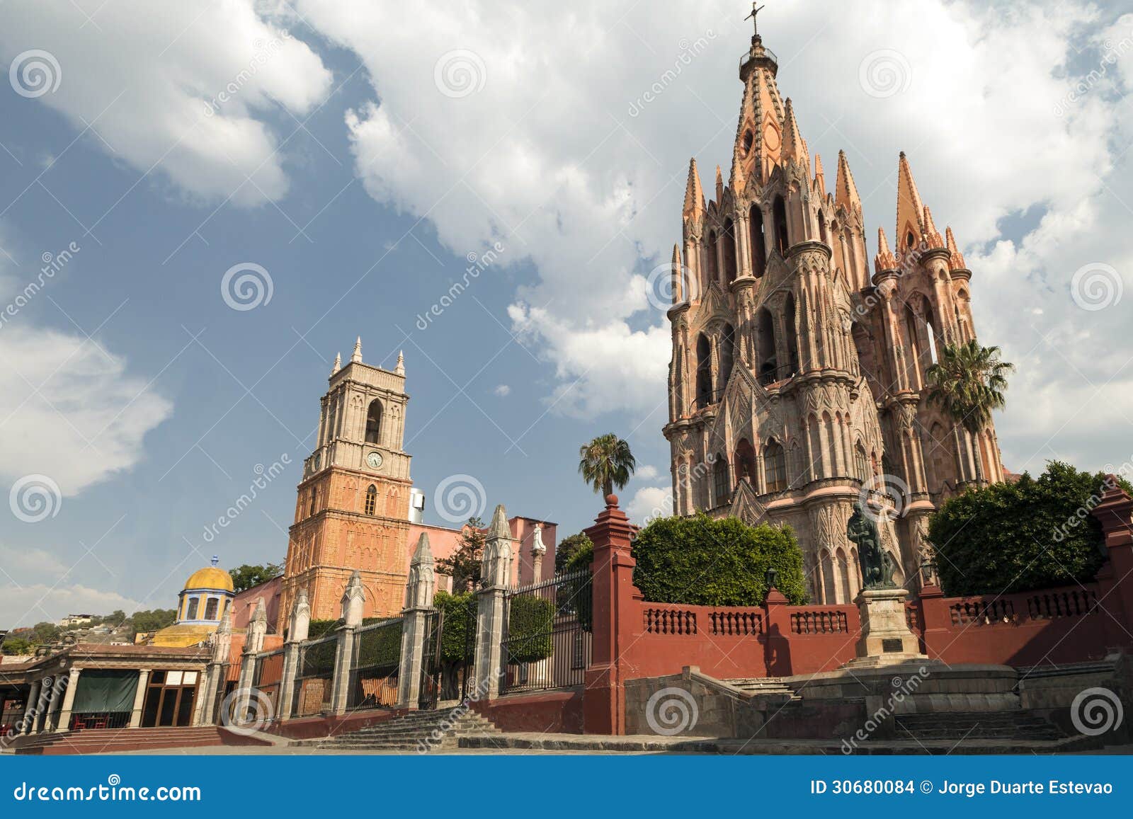 la parroquia of san miguel de allende