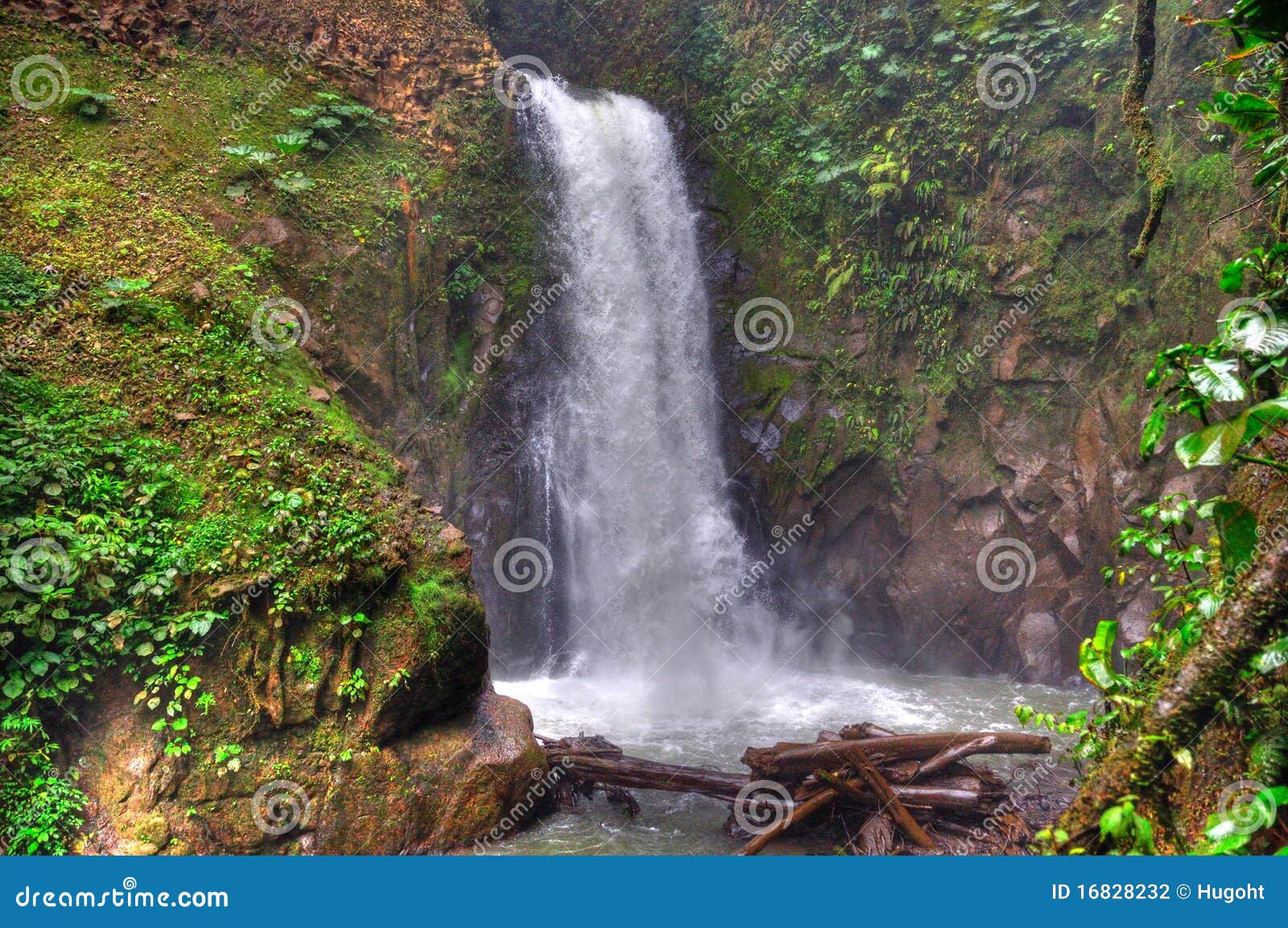 la paz waterfall, costa rica