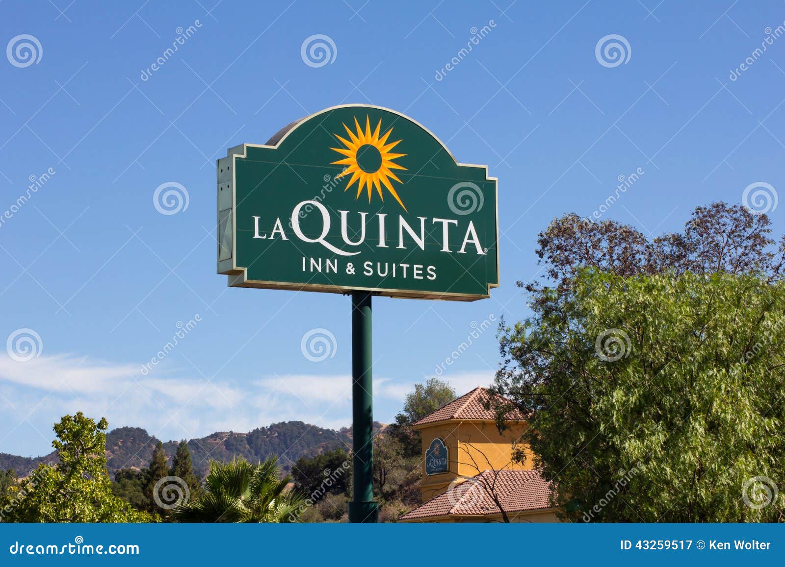 La Quinta Inn And Suites Motel Editorial Photography - Image of sleep