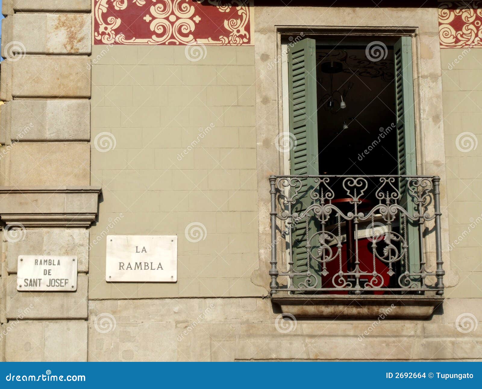 la rambla architecture detail