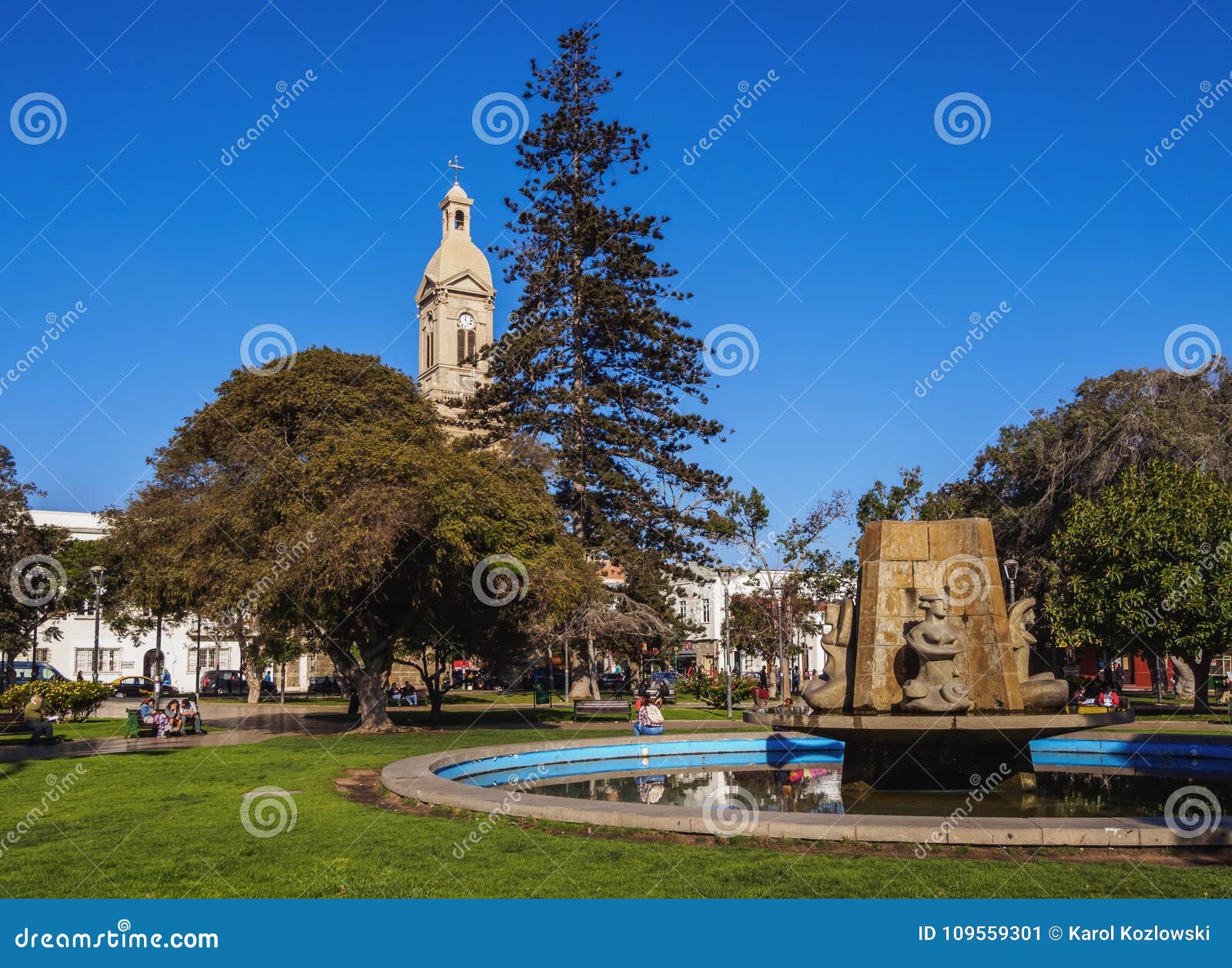 Fountain on Plaza de Armas, La Serena, Coquimbo Region, Chile, South  America Stock Photo - Alamy