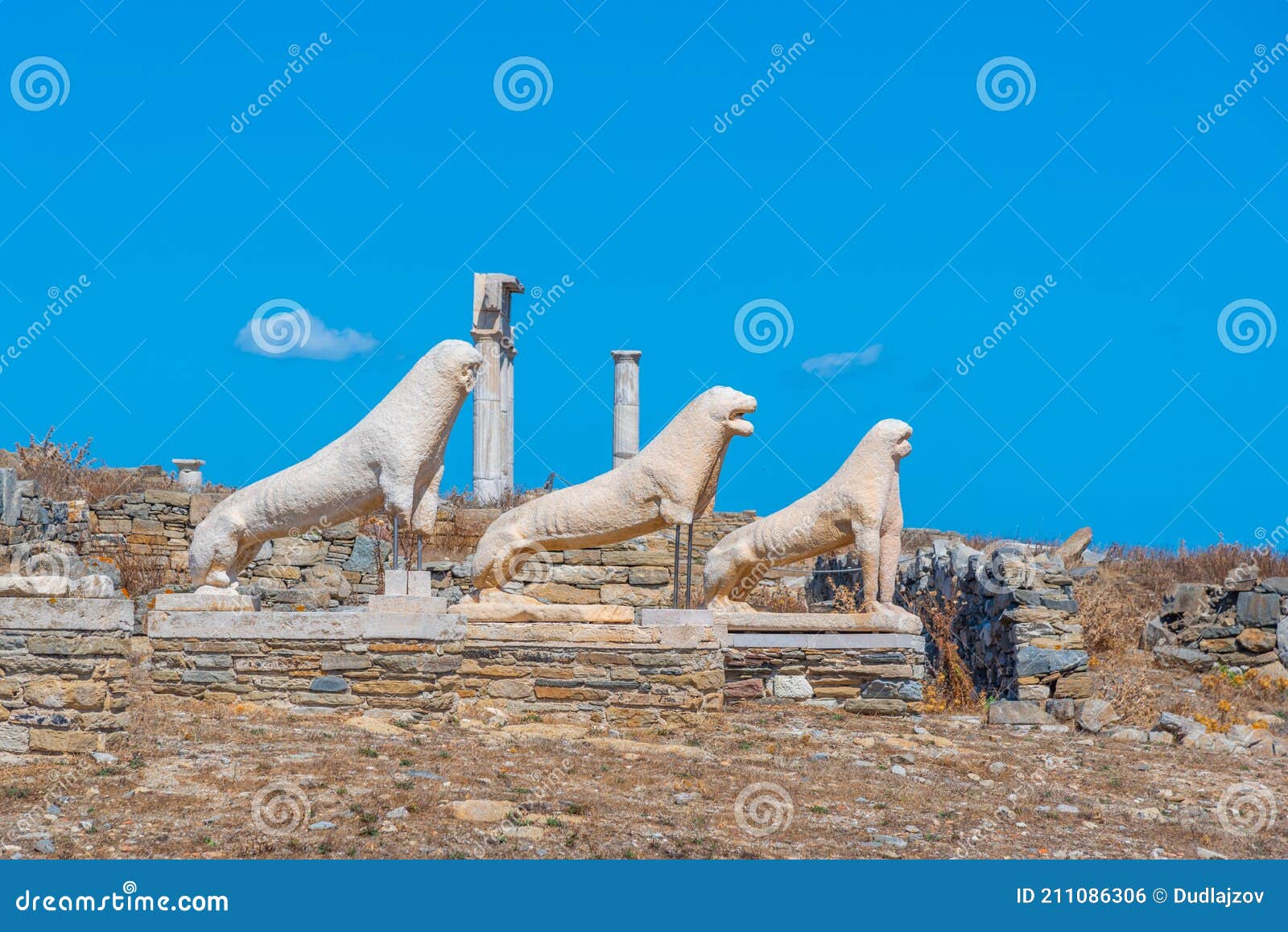 La Terraza De Los Leones En La Isla De Delos En Grecia Foto de archivo -  Imagen de artefacto, leones: 211086306