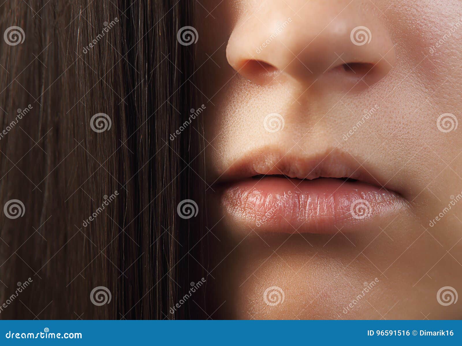 Labbra Delle Donne Senza Trucco Fotografia Stock Immagine Di Bellezza Salute