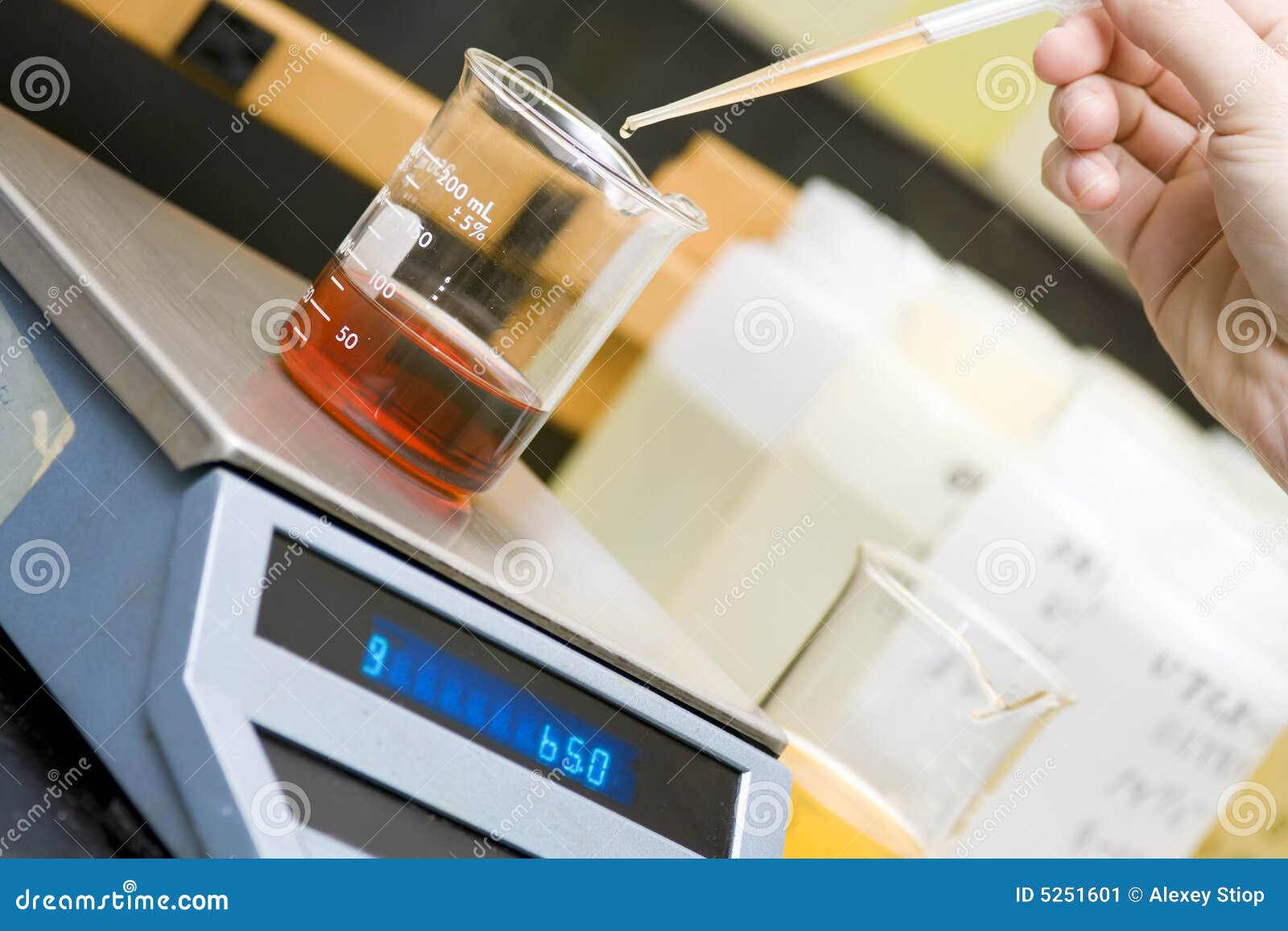 15+ Thousand Chemistry Scale Royalty-Free Images, Stock Photos & Pictures