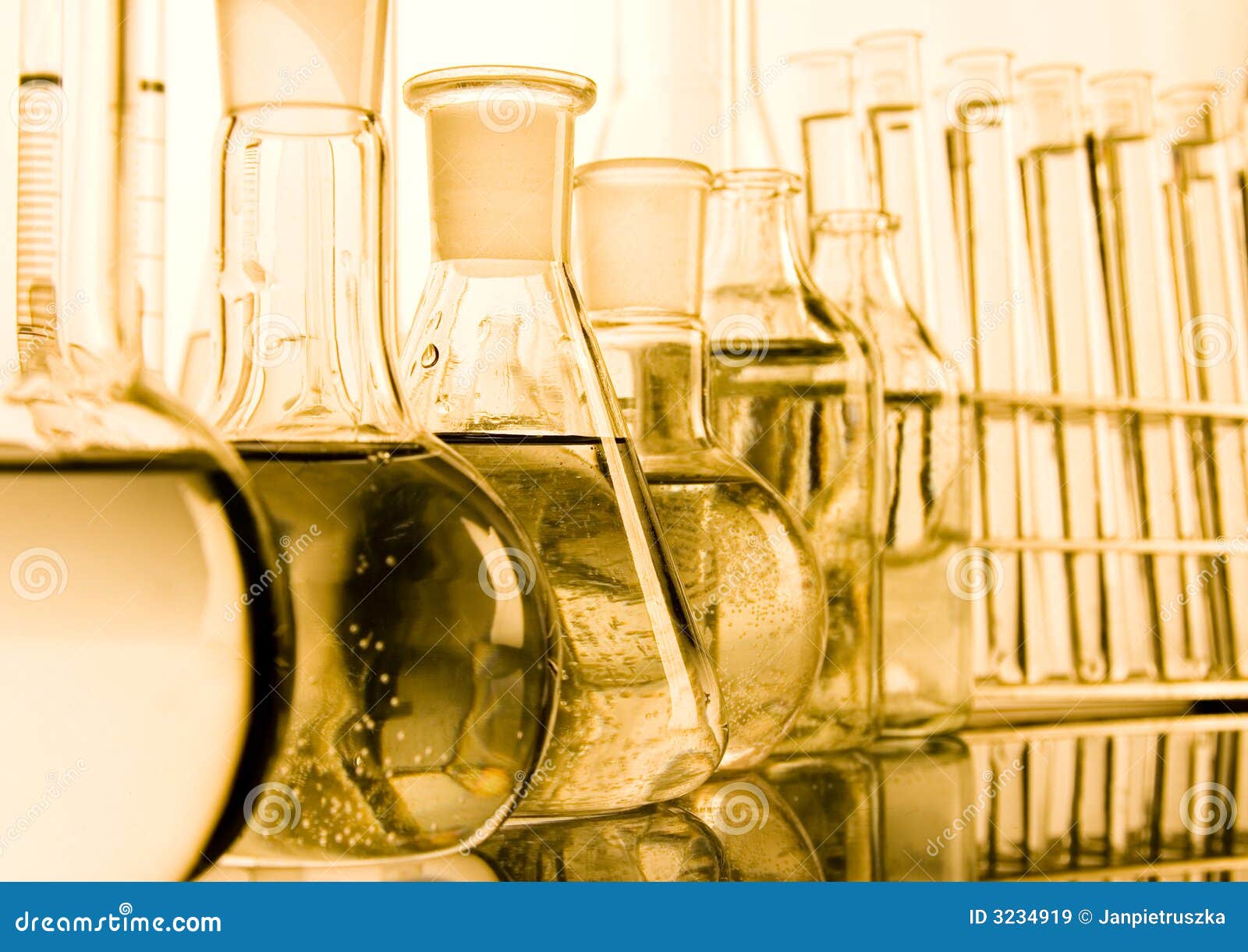 Laboratory glass stock image. Image of experiment, gown 3234919