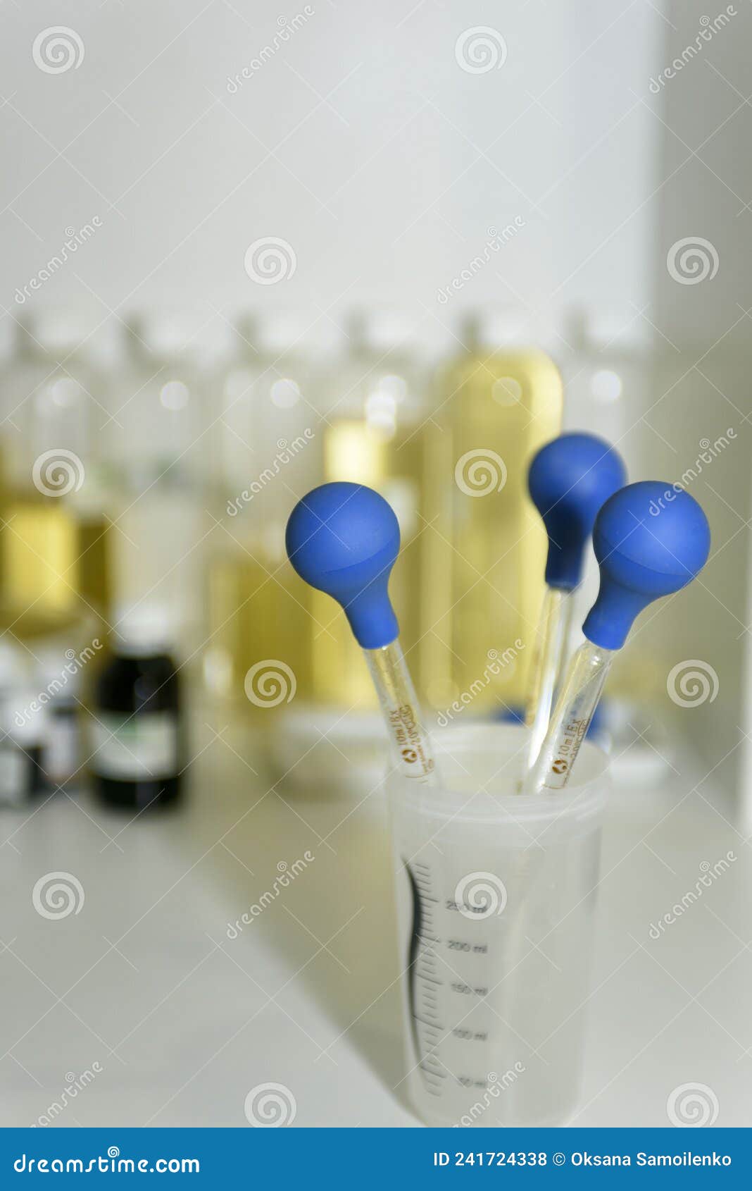 measuring pipette laboratory apparatus