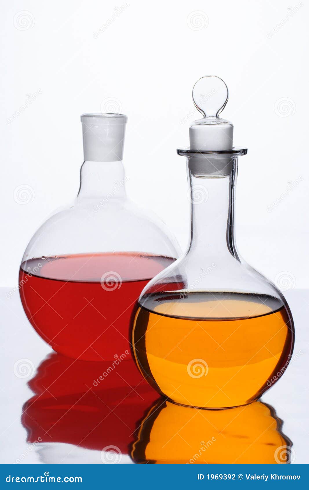 Laboratory Utensils Picture. Image 1969392