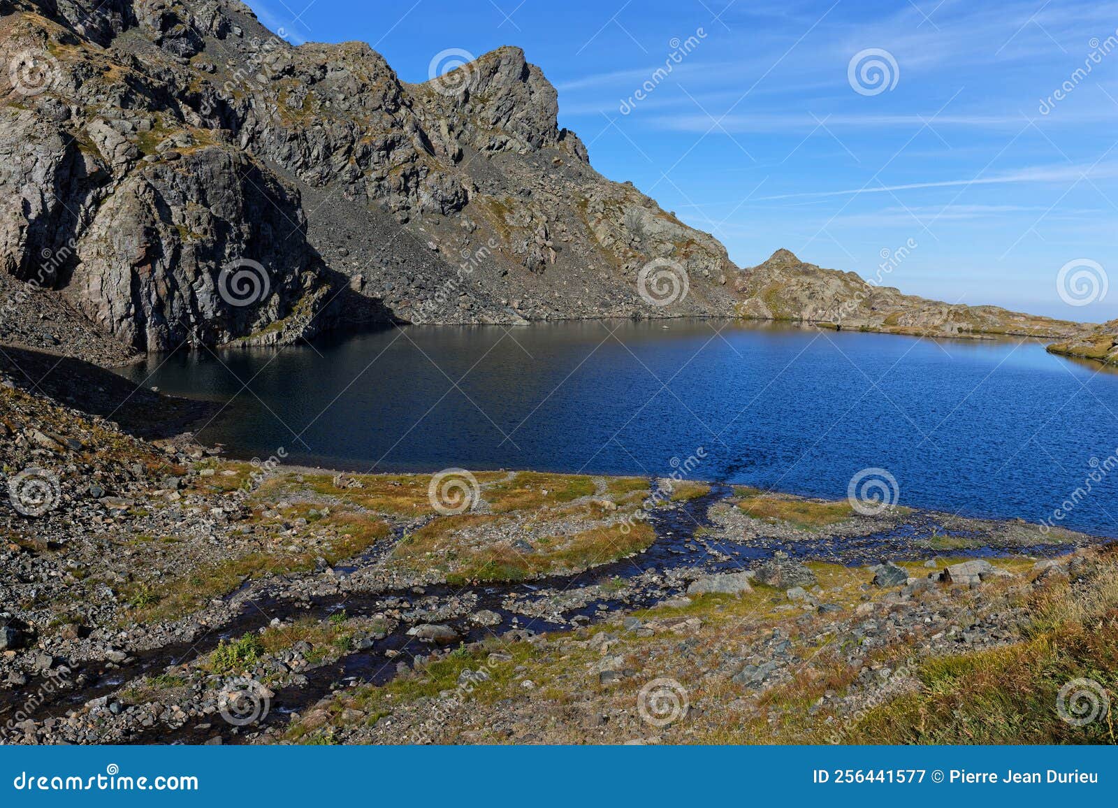 lac du petit domenon in belledonne